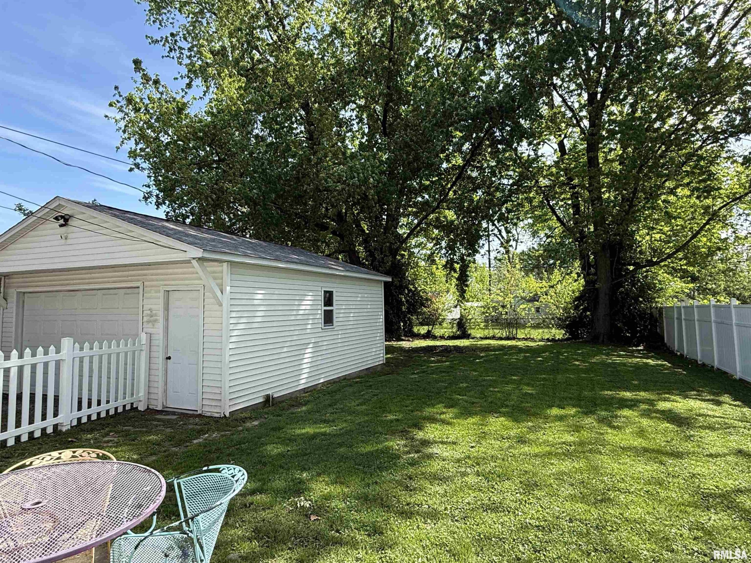 2856 HOOVER Avenue Springfield IL