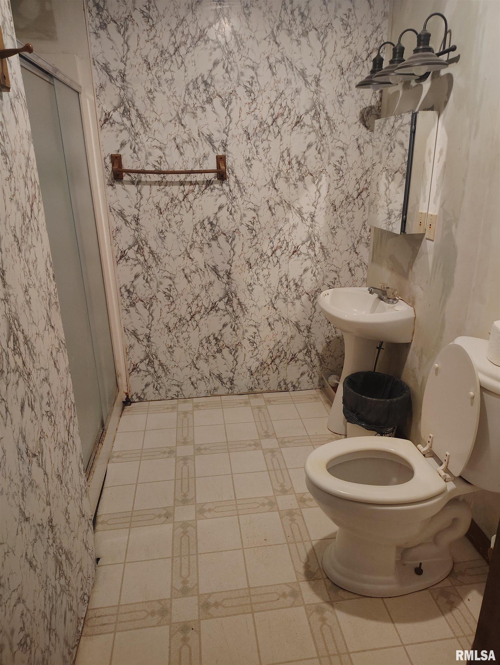 1340 E ASH Street Canton IL