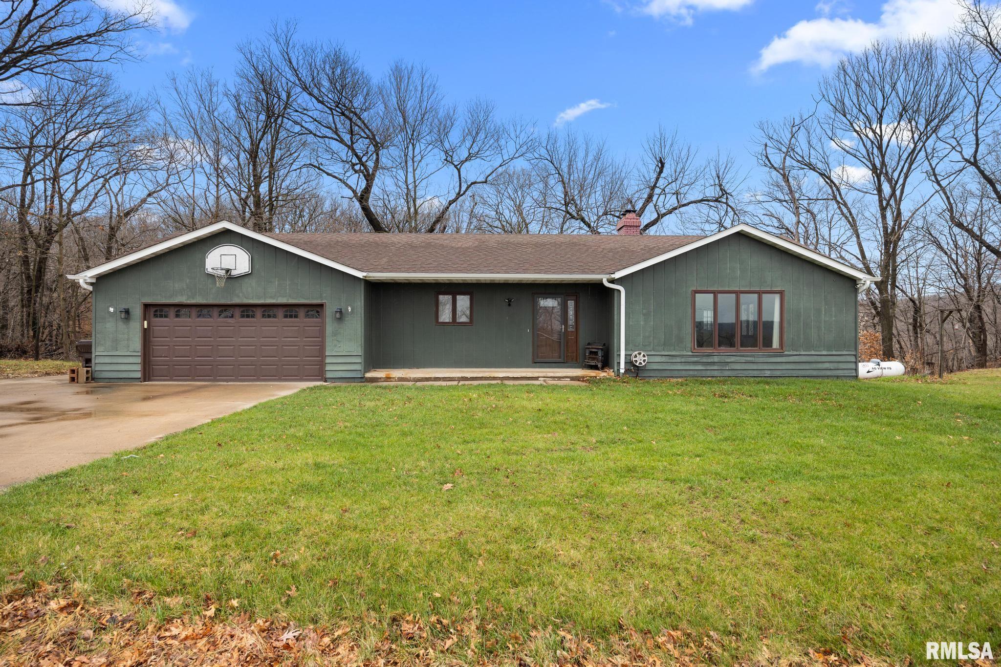 1 HOPEWELL Drive Sparland IL