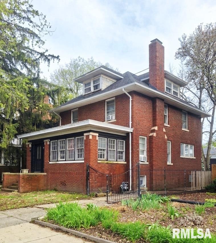 1616 W BARKER Avenue Peoria IL