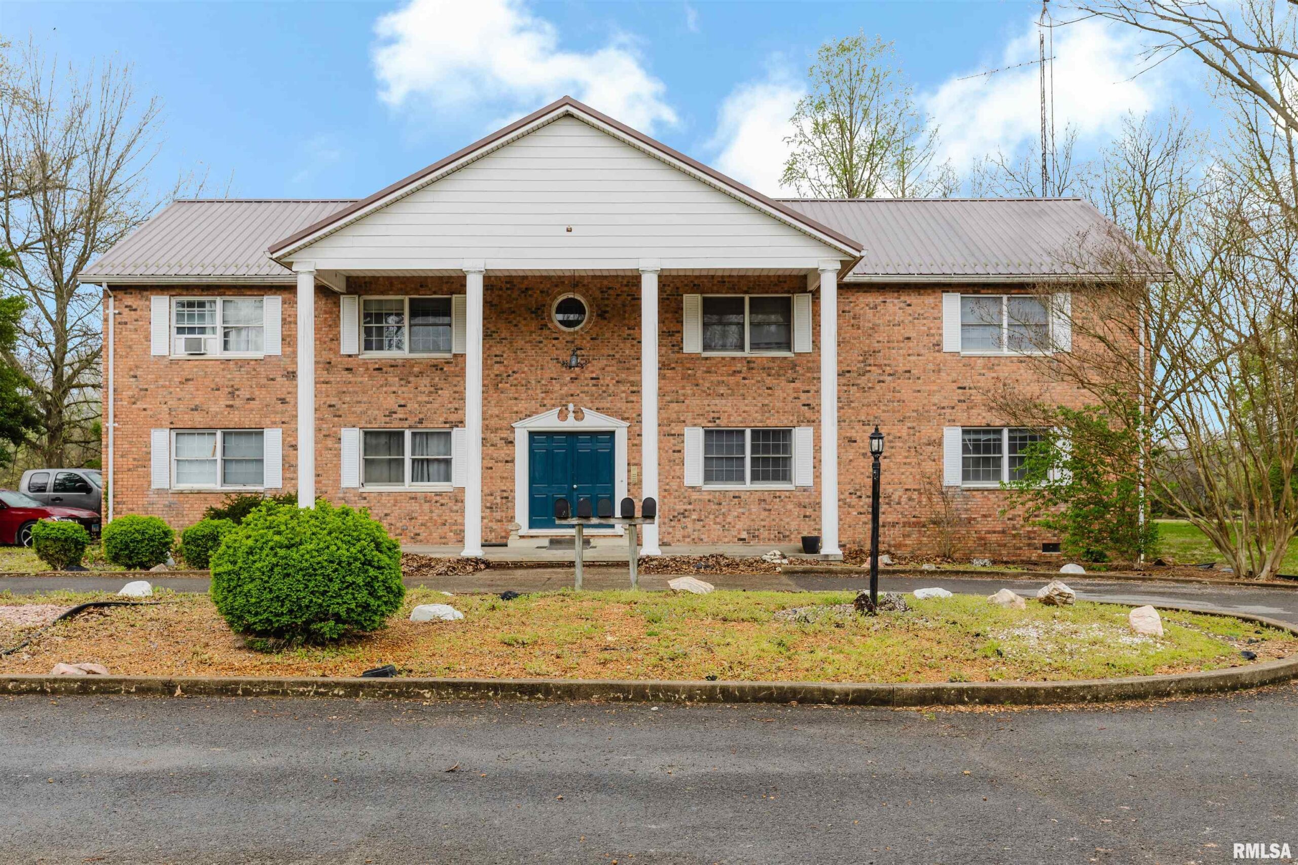 1609 S 22ND Street Herrin IL