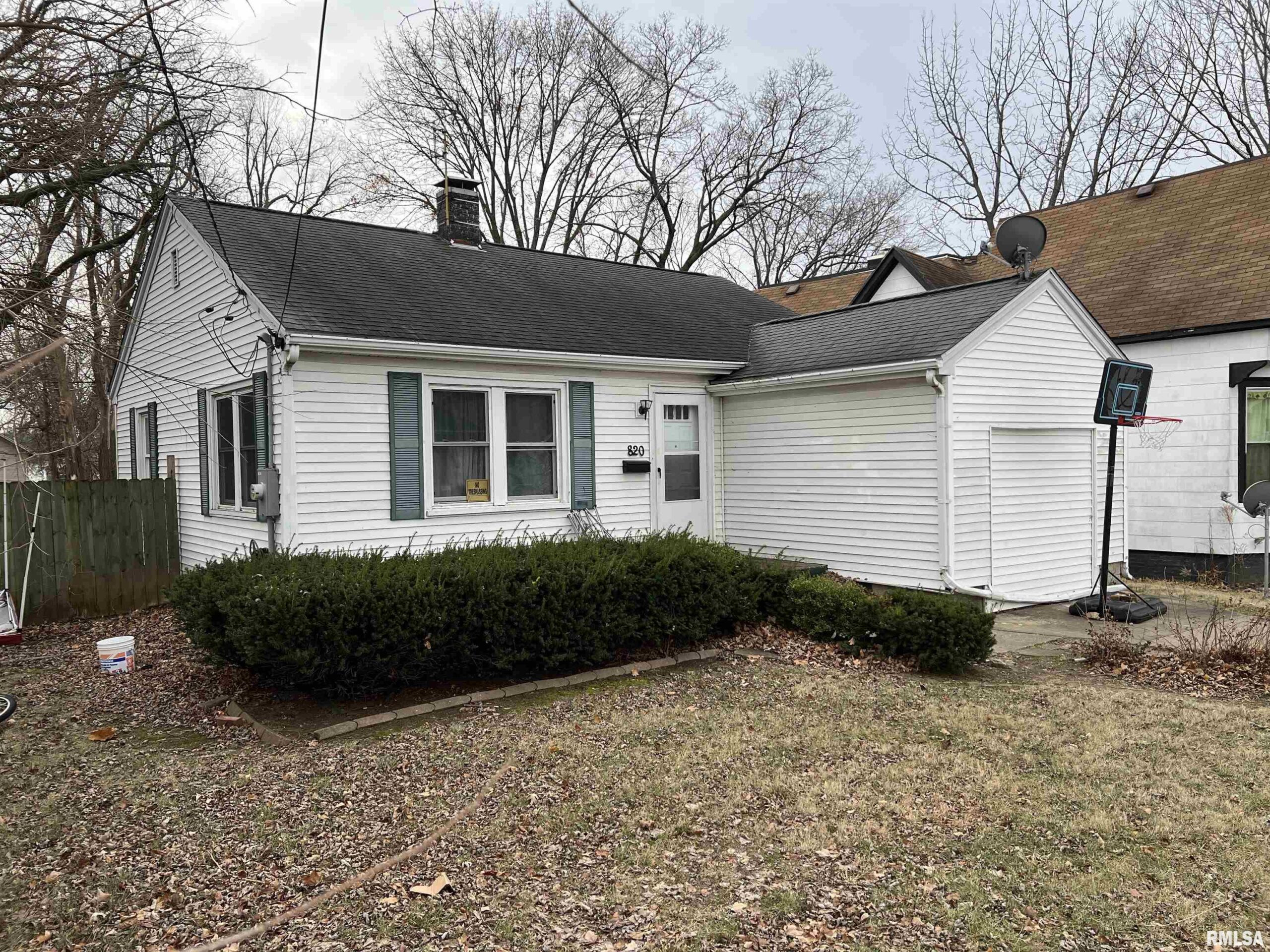 820 W VIRGINIA Avenue Peoria IL