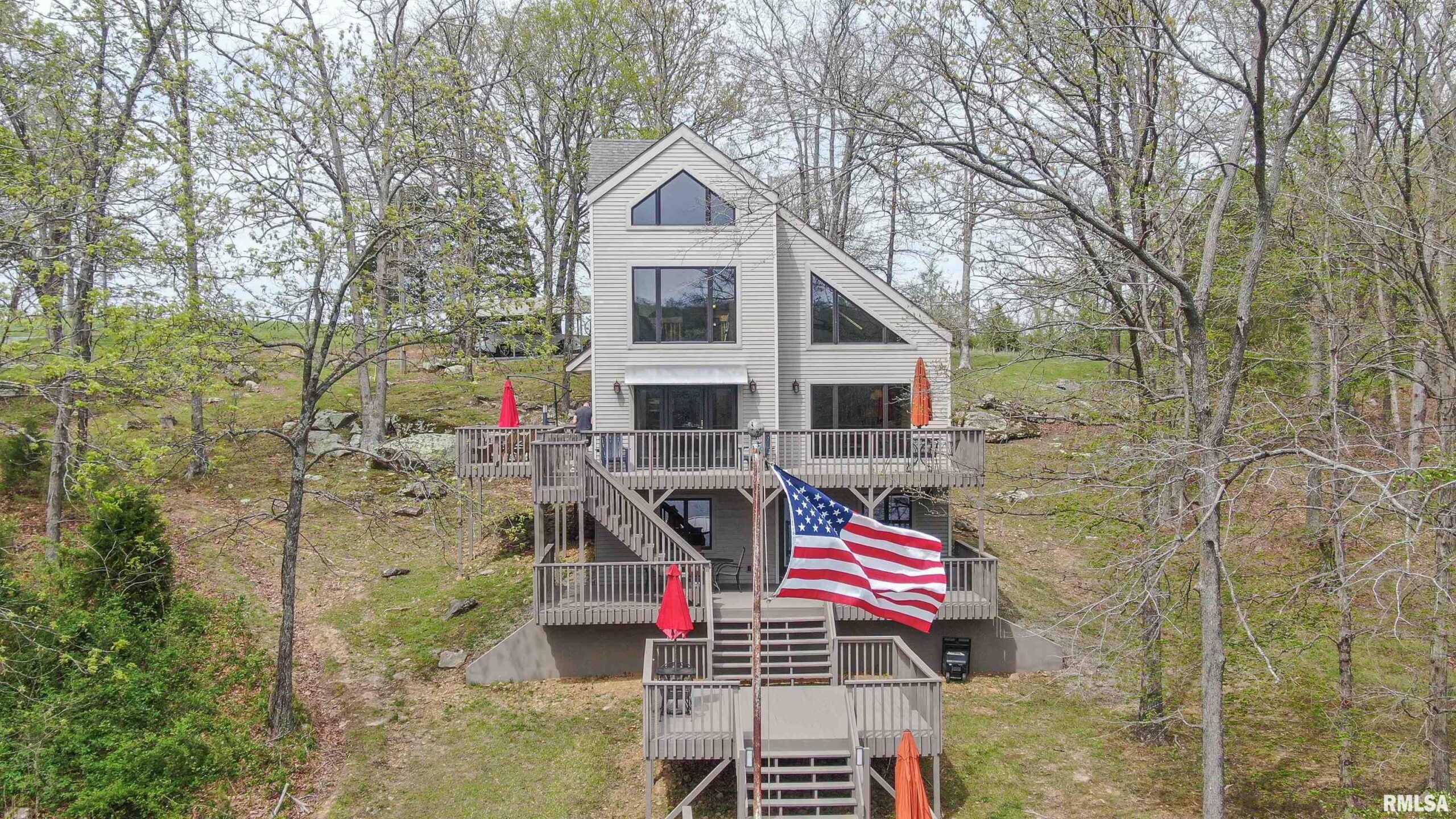 135 E Cut Off Road Creal Springs IL