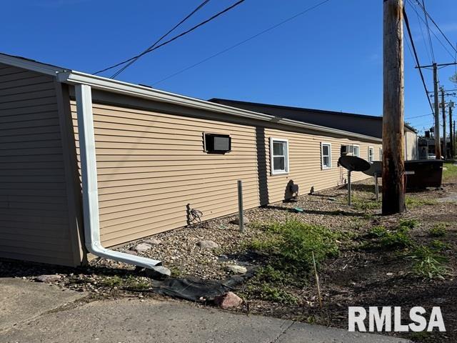 130 W JACKSON Street Virden IL