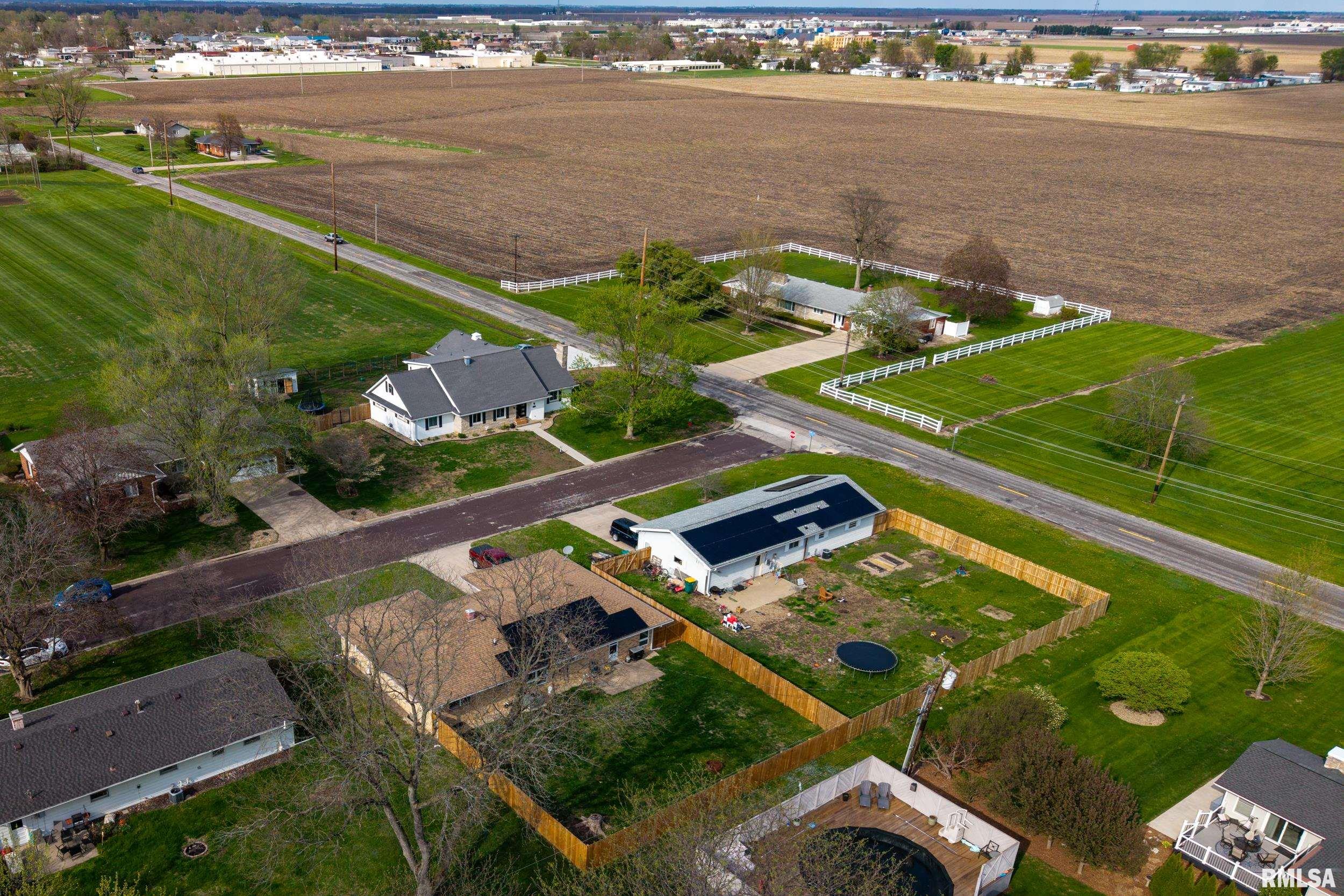 865 E FRANKLIN Street Macomb IL