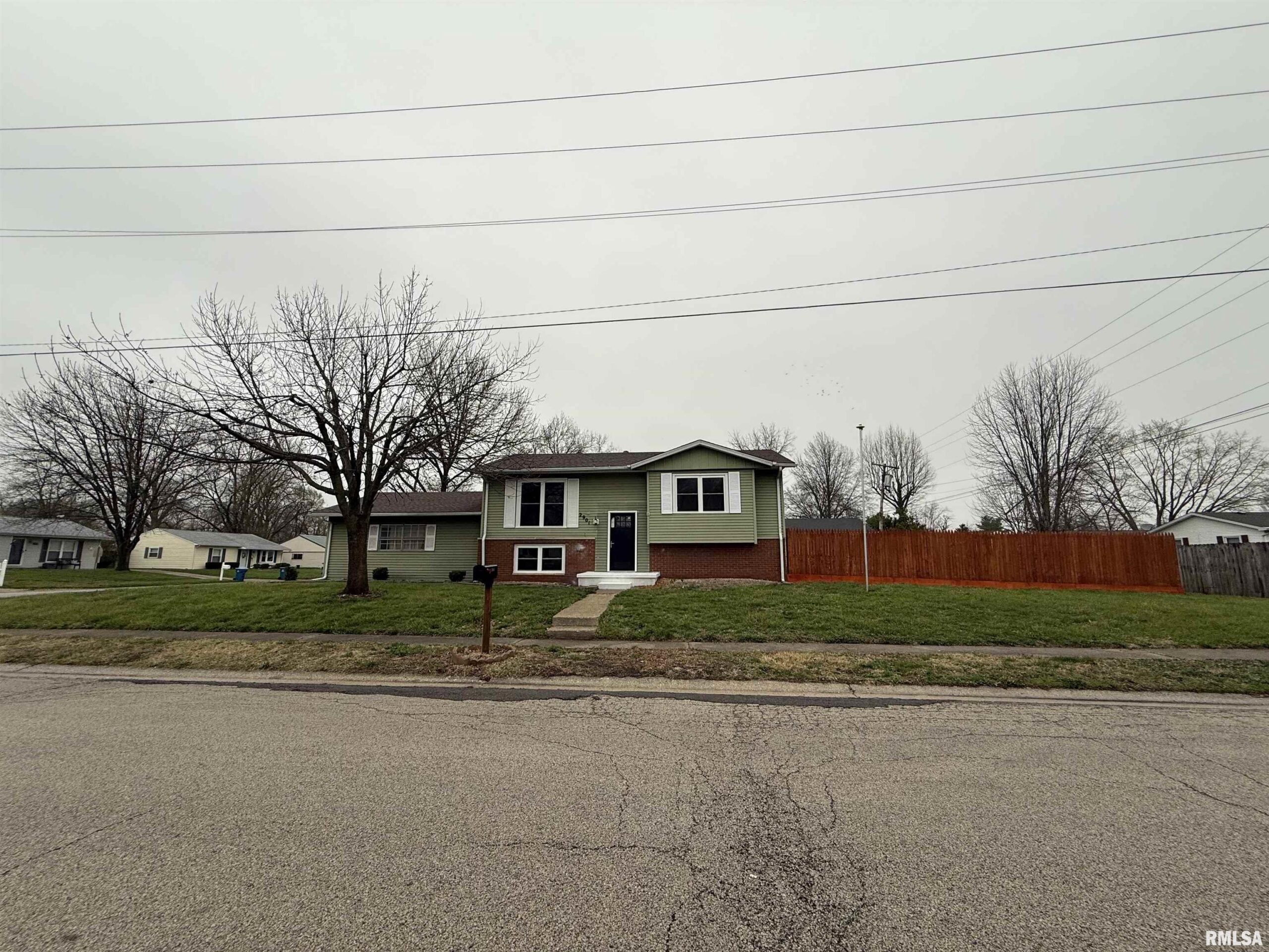 2901 Lyn Street Springfield IL