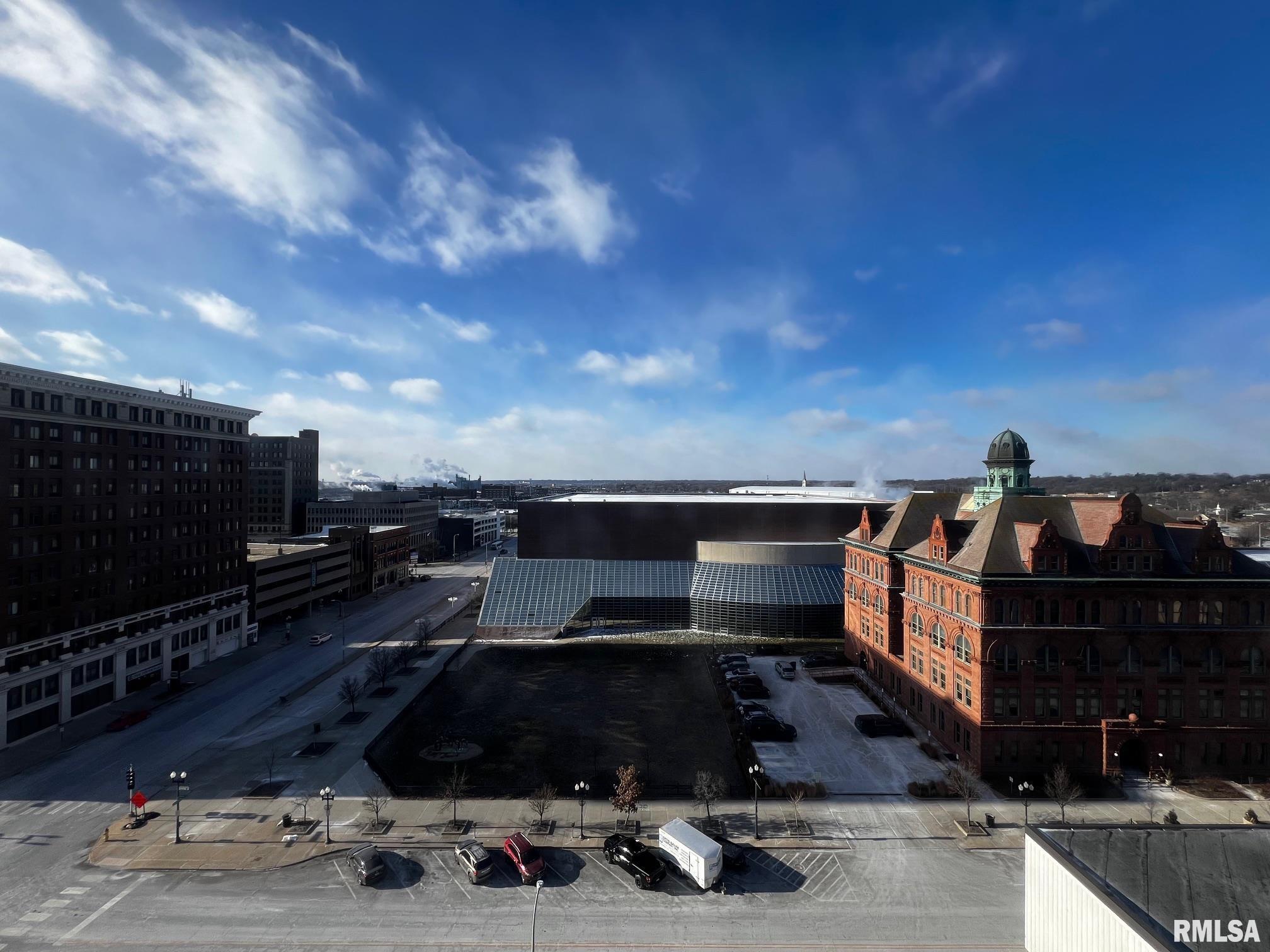 125 SW JEFFERSON Avenue Peoria IL