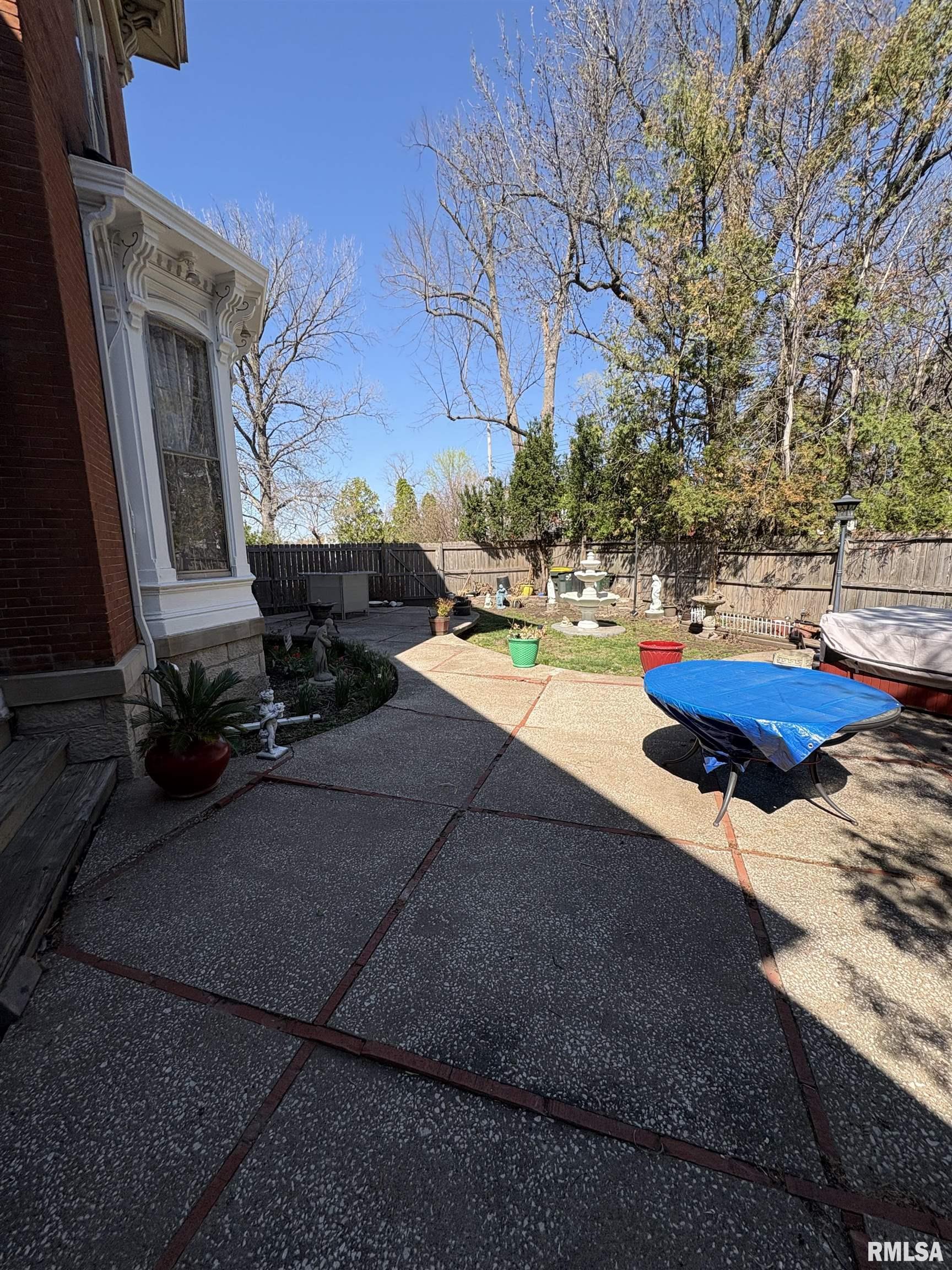 1470 VERMONT Street Quincy IL