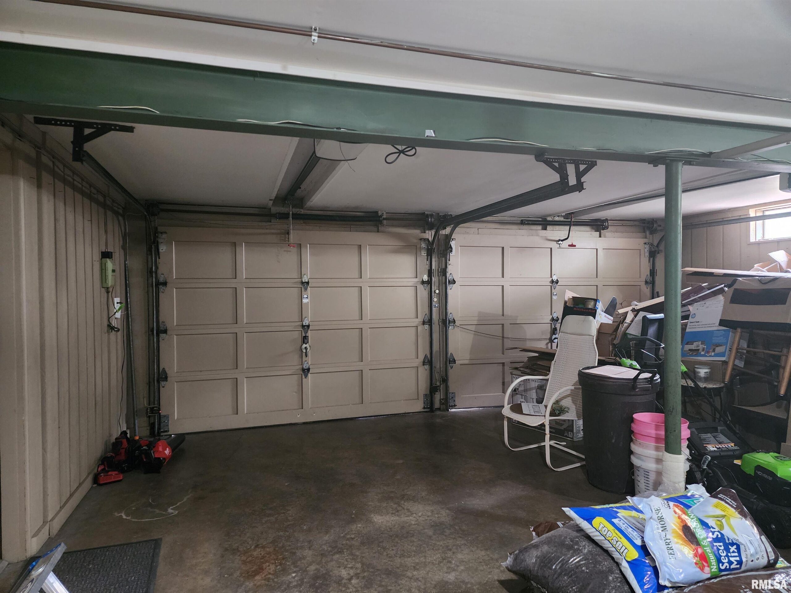 465 SHORELINE Drive Decatur IL