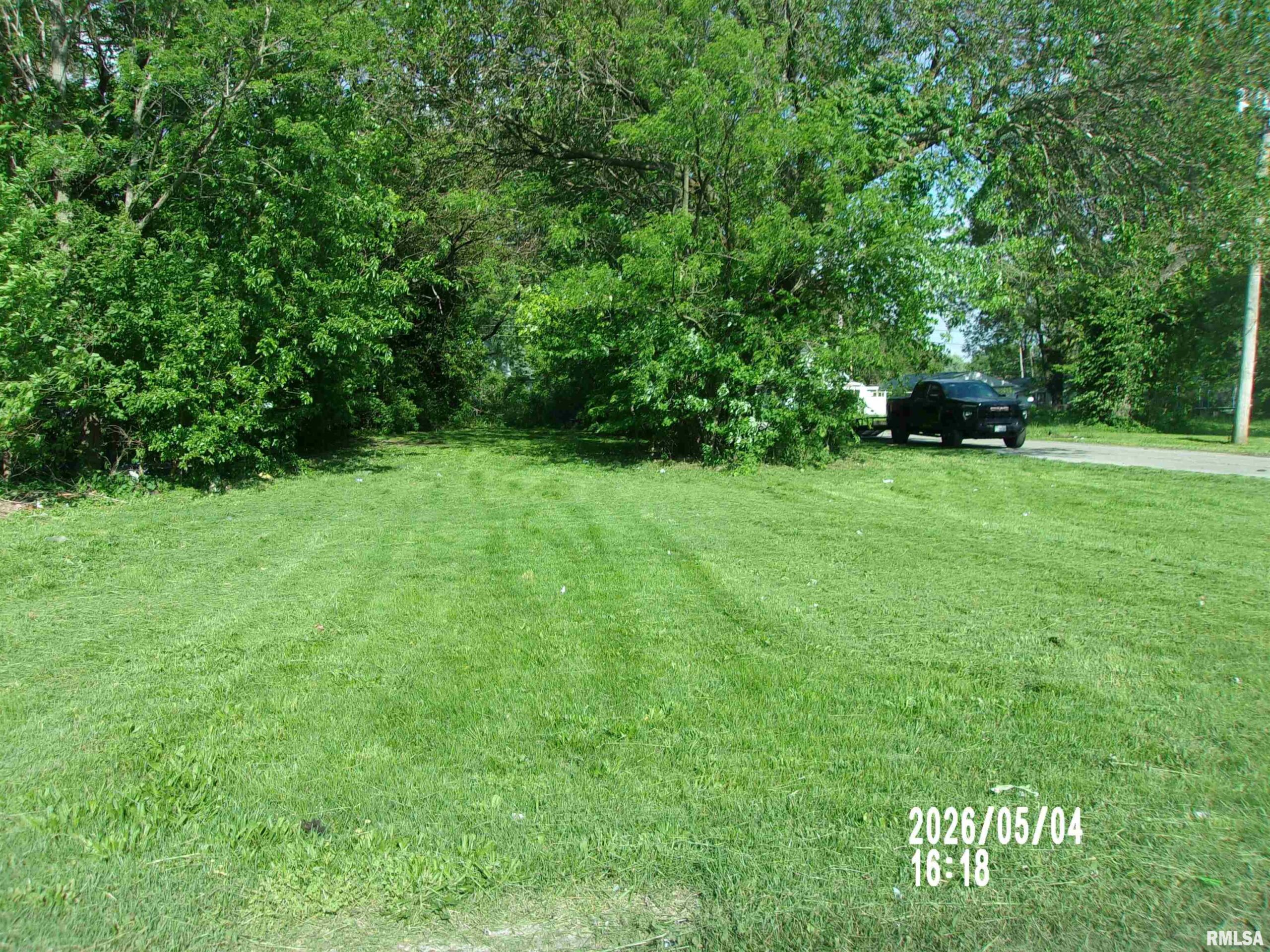 1530 S 17TH Street Springfield IL