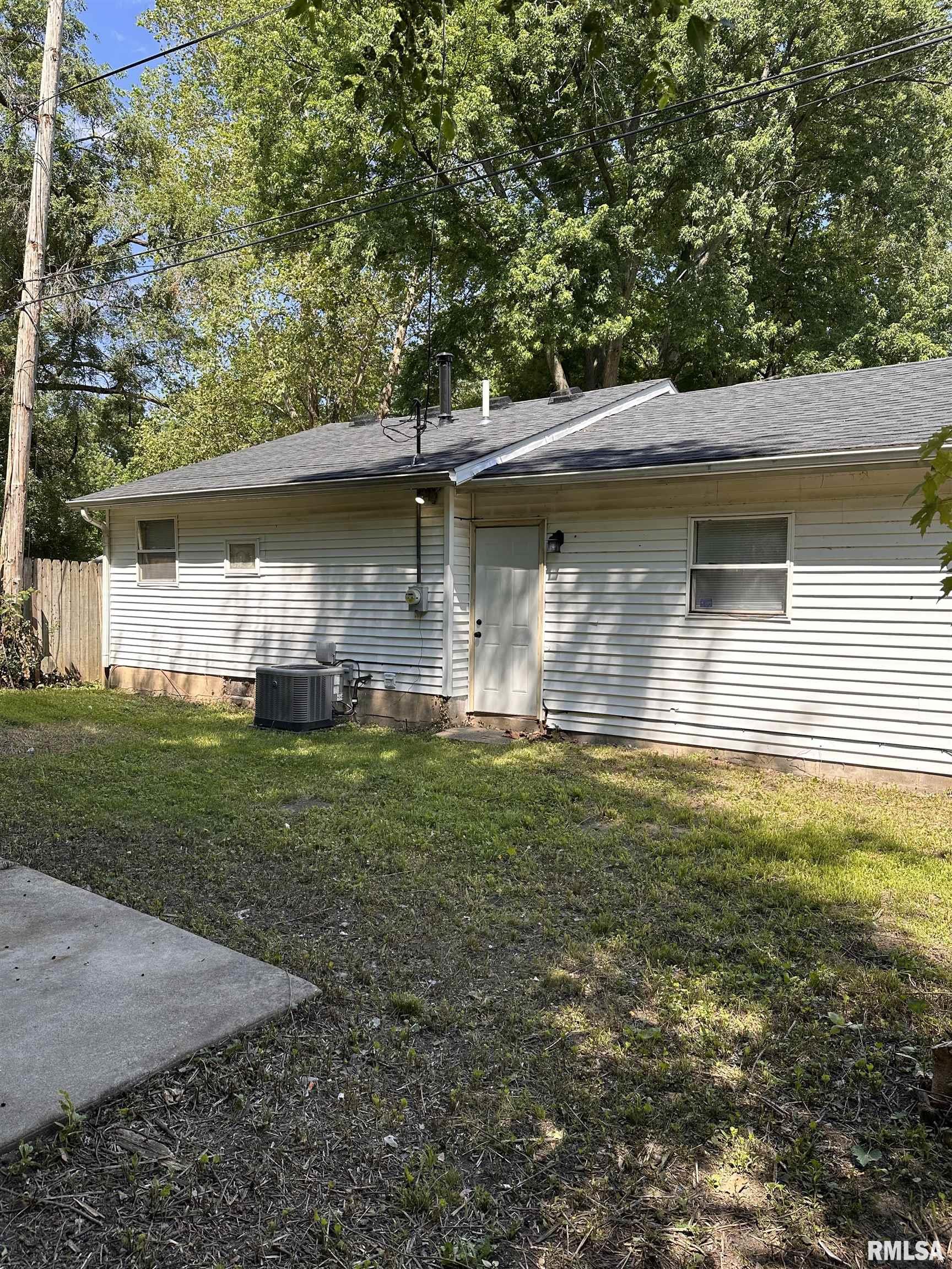 143 S WESLEY Street Springfield IL