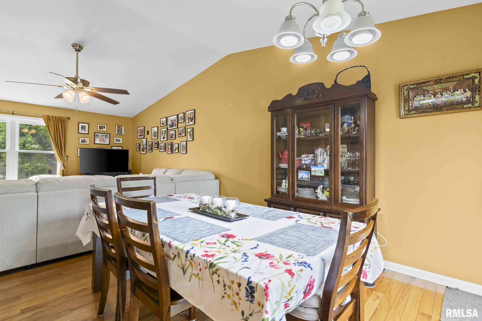 909 HELENE Street Springfield IL