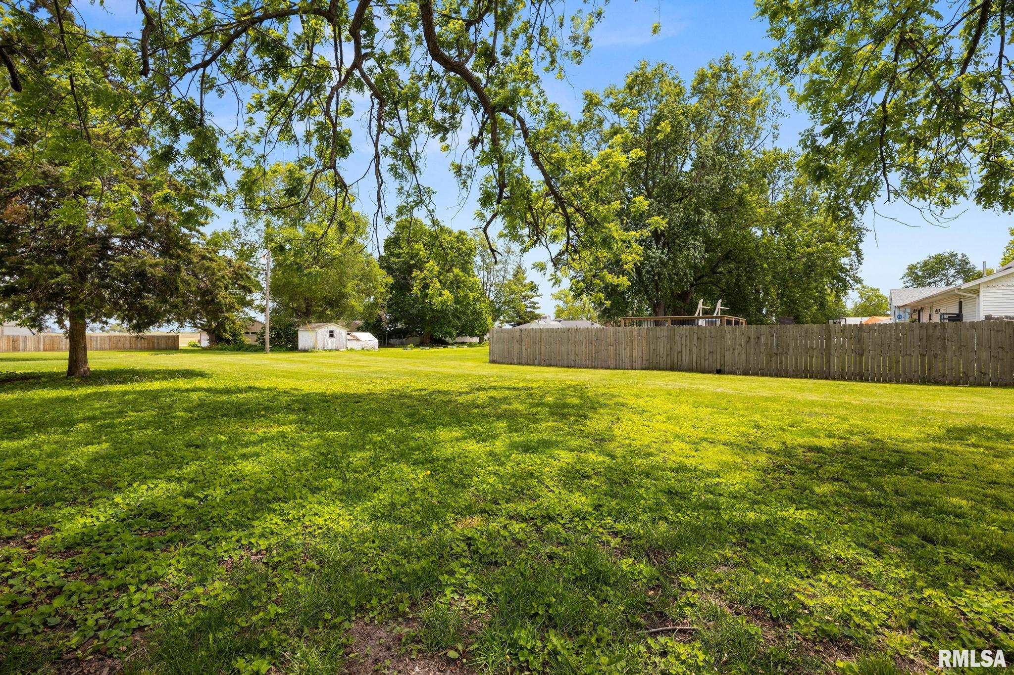 214 N KELLOGG Street Yates City IL