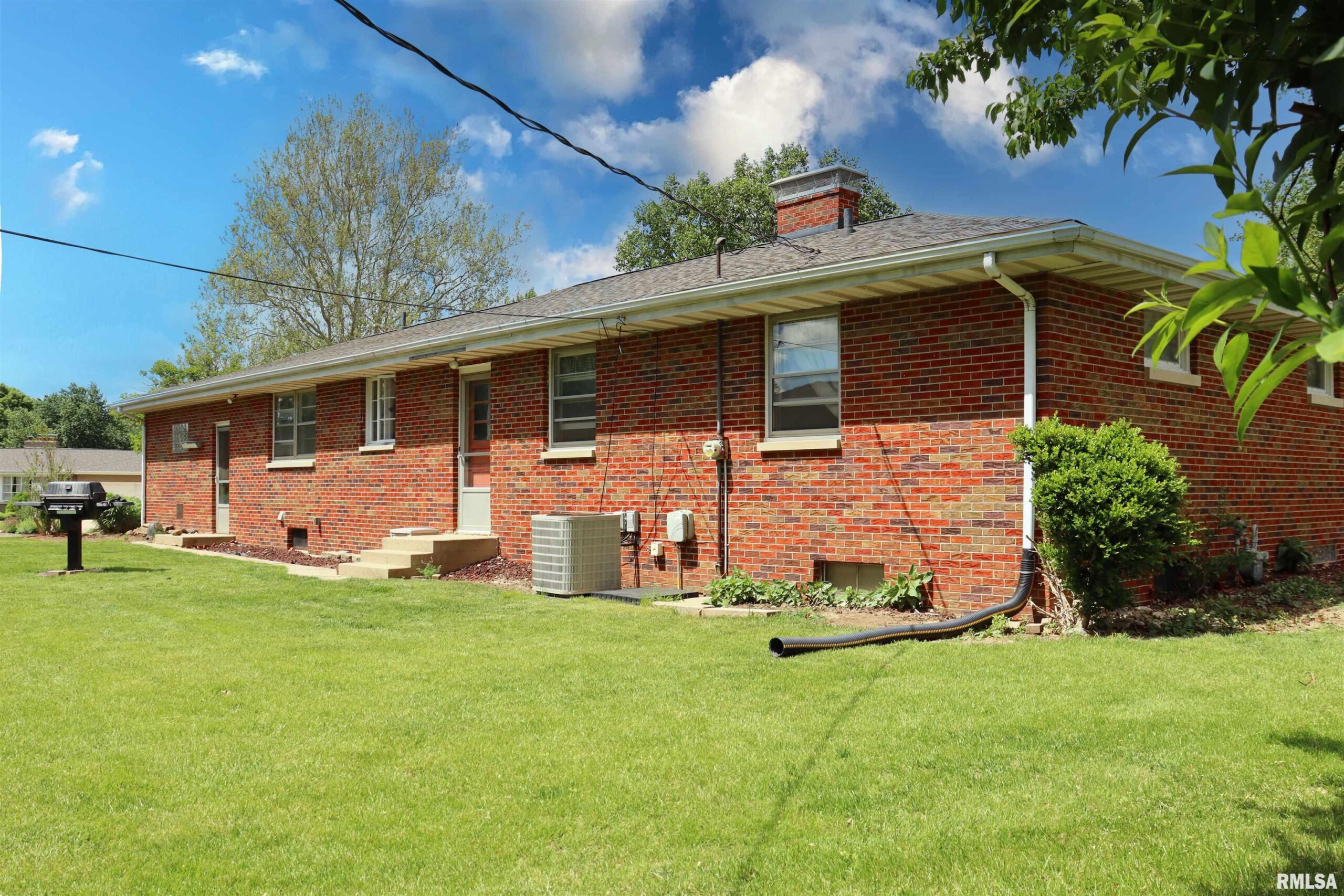410 WILSHIRE Drive Washington IL