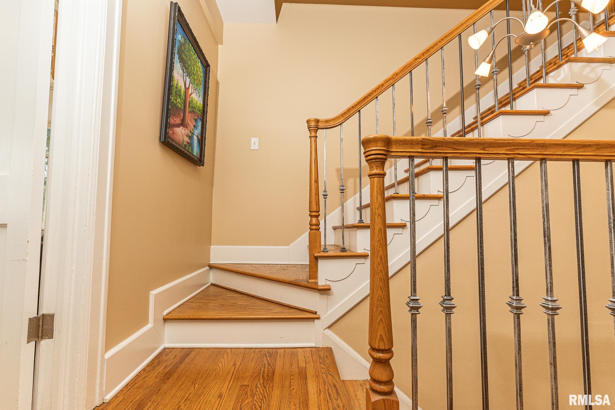 5724 N PROSPECT Road Peoria IL