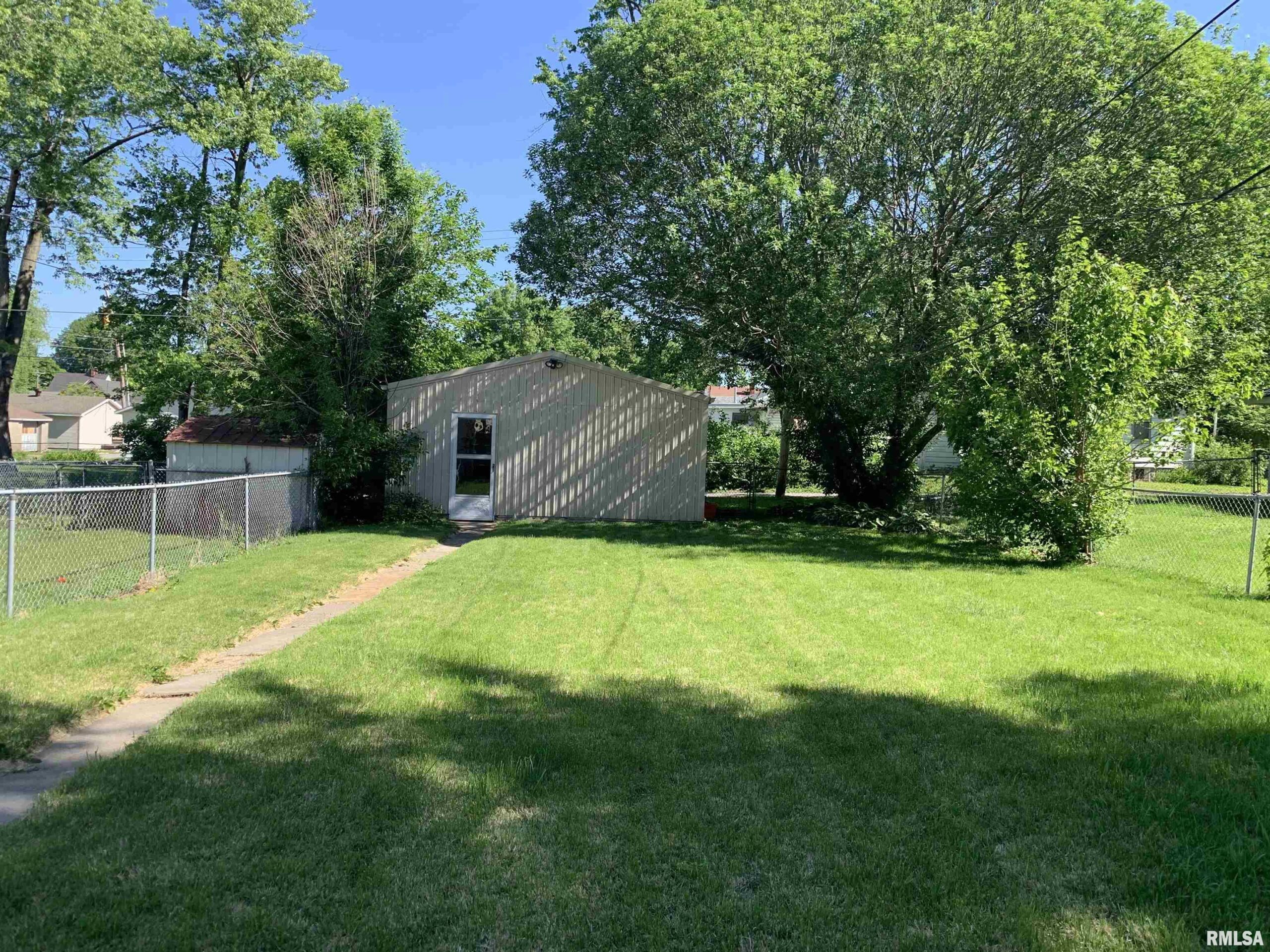 2231 JEFFERSON Street Quincy IL