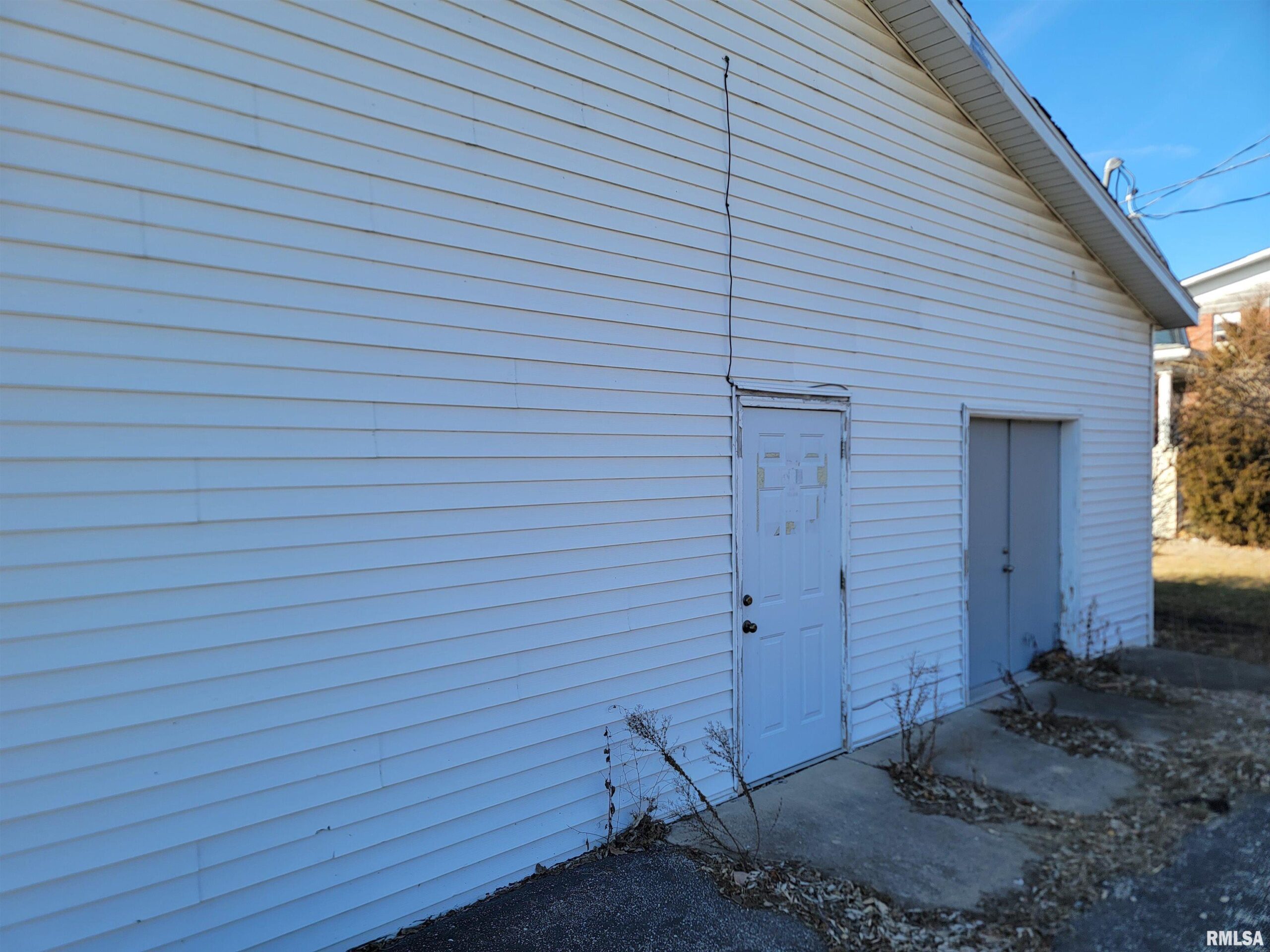 3351 S 6th Street Frontage Road Springfield IL