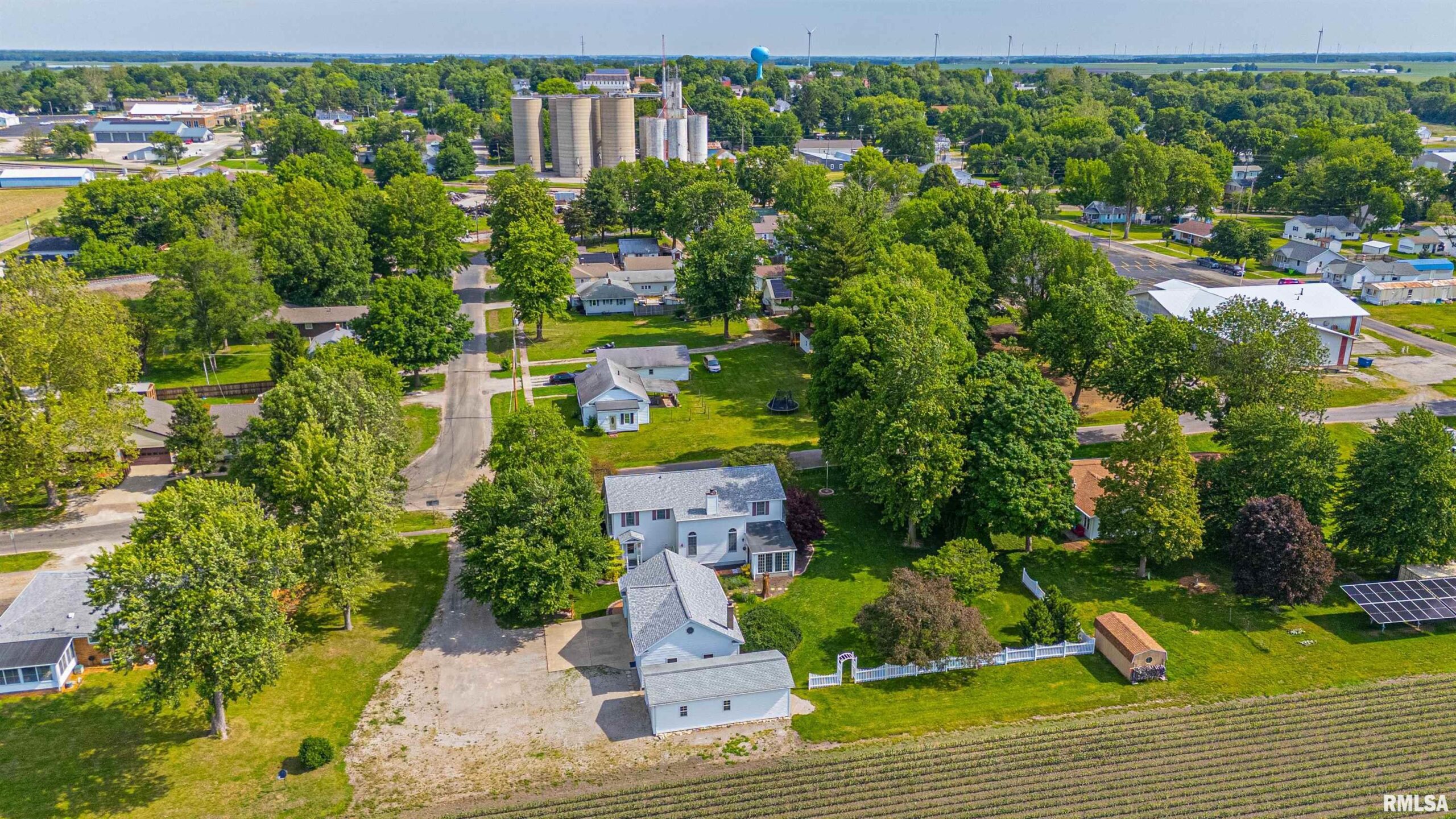 120 W GERMAN Avenue Mt Pulaski IL