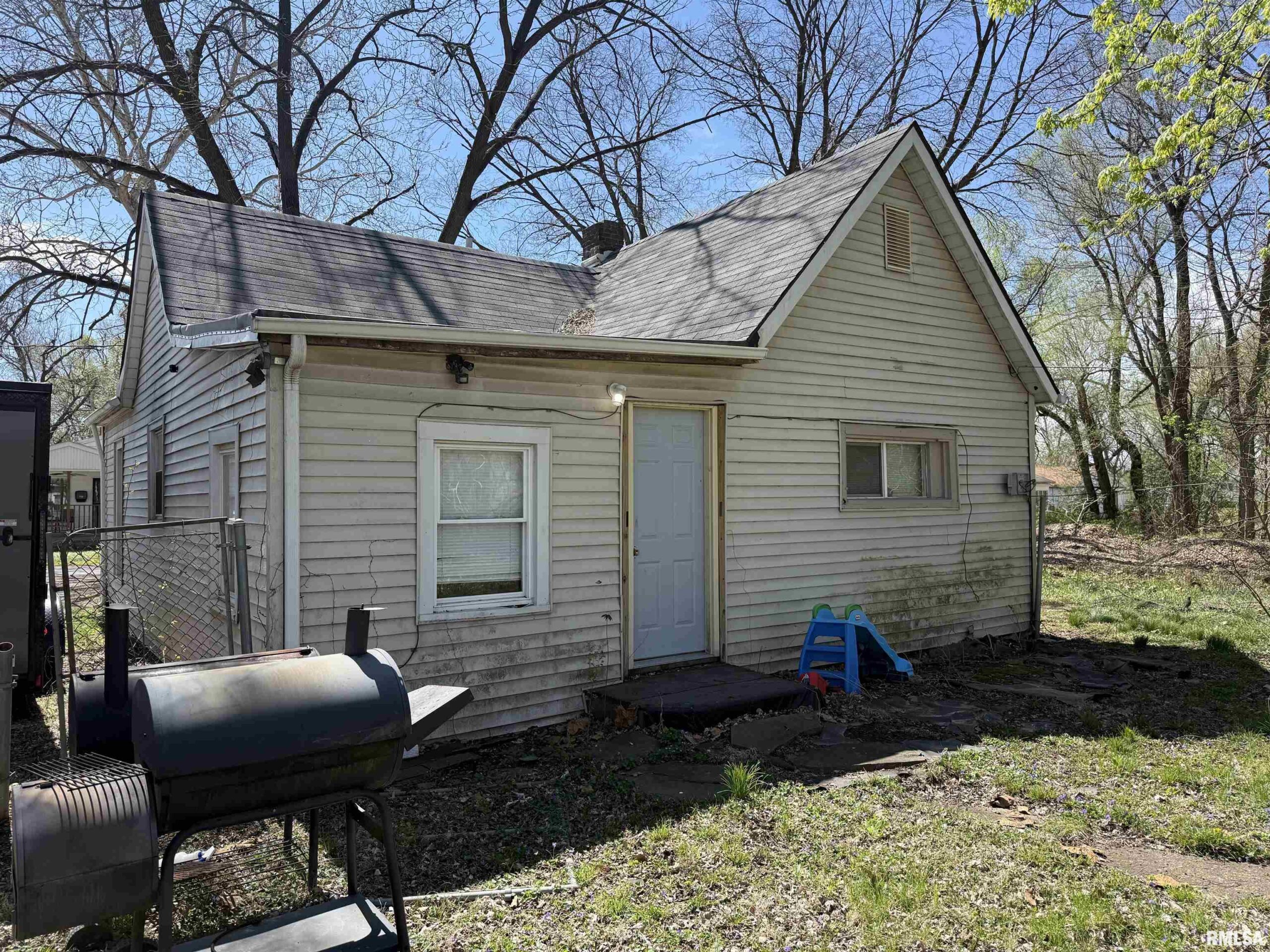 1713 E GLENN Avenue Springfield IL