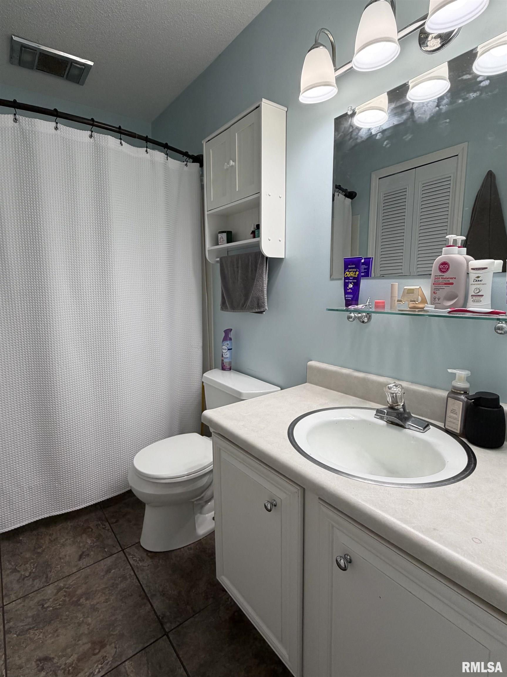 130 RICHMOND Road Macomb IL
