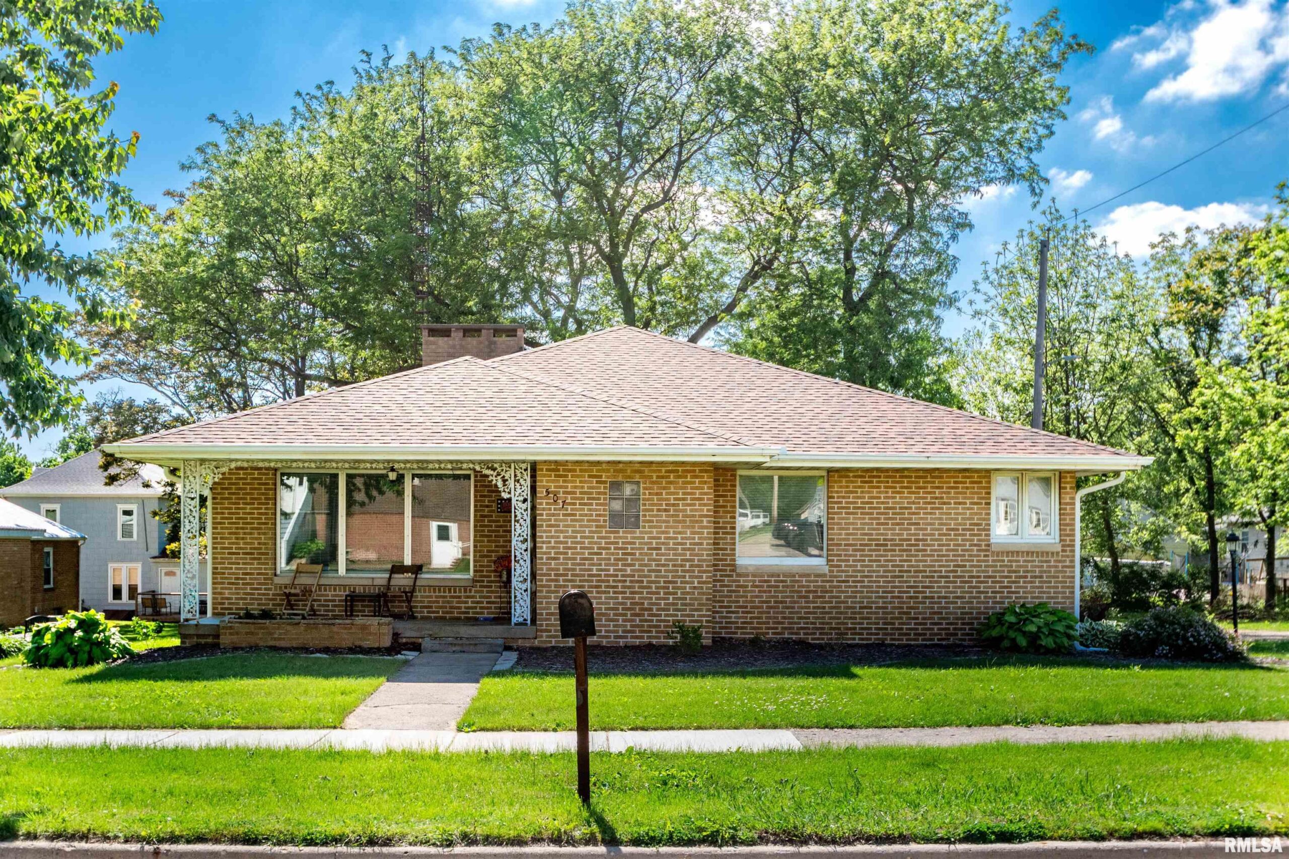 507 N JEFFERSON Street Washburn IL