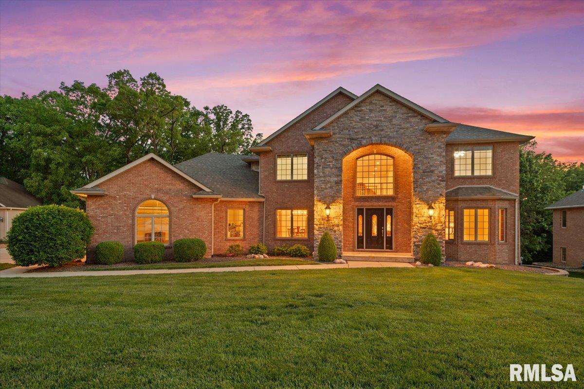 47 WOODLAND Trail Rochester IL