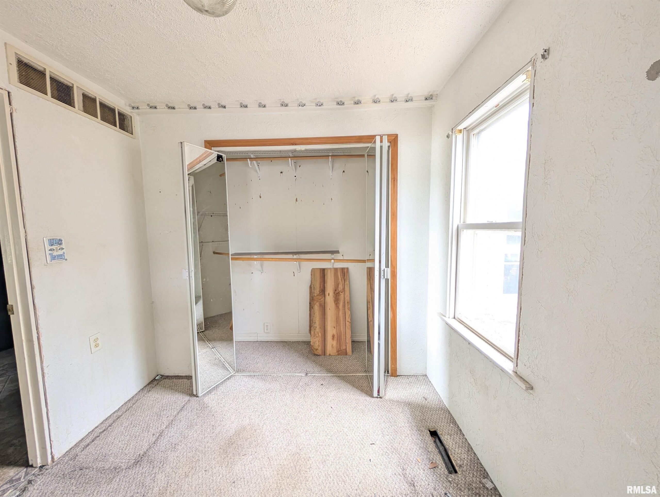303 WAGNER Street Washington IL