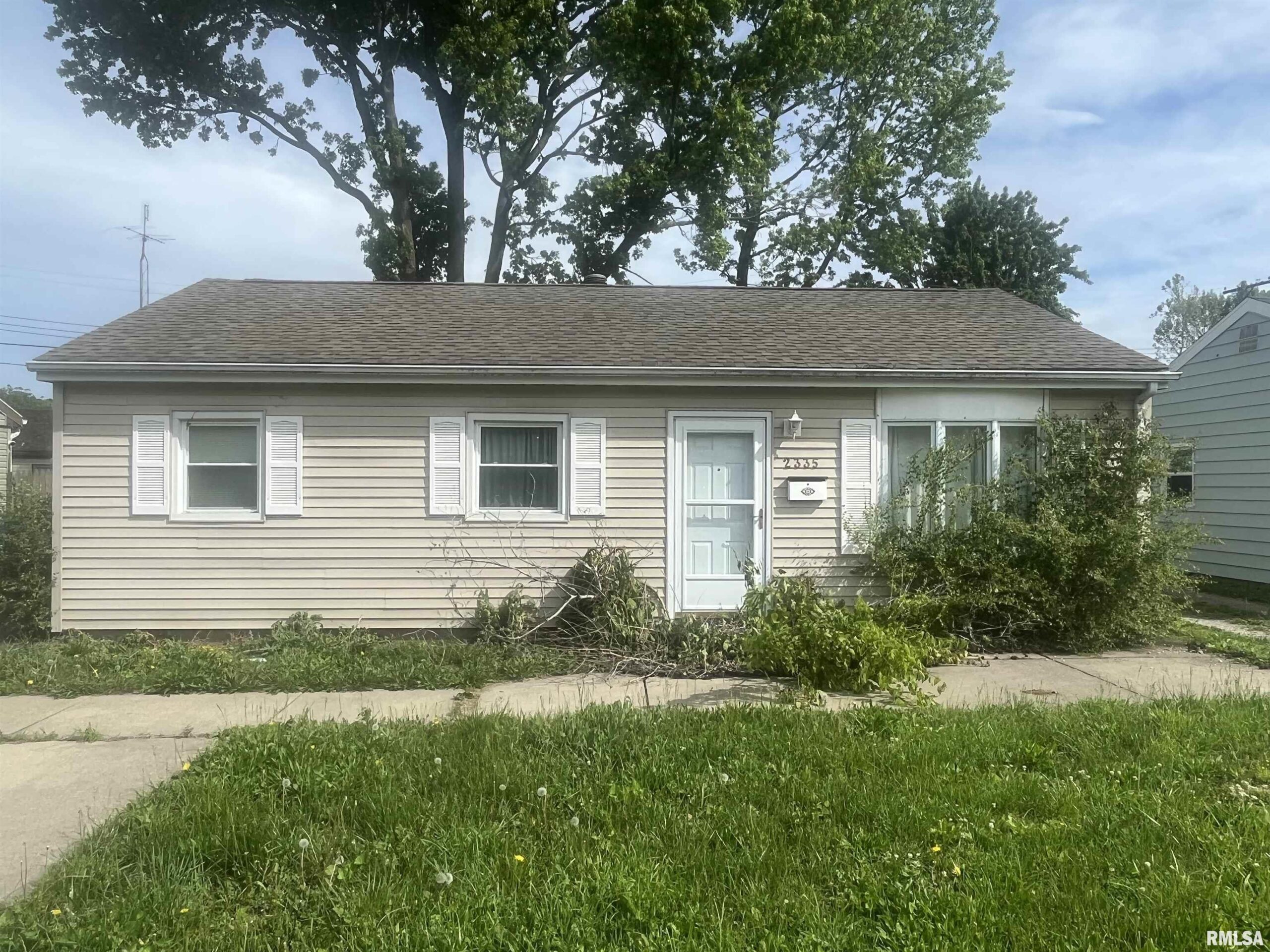 2335 RAMSEY Avenue Springfield IL