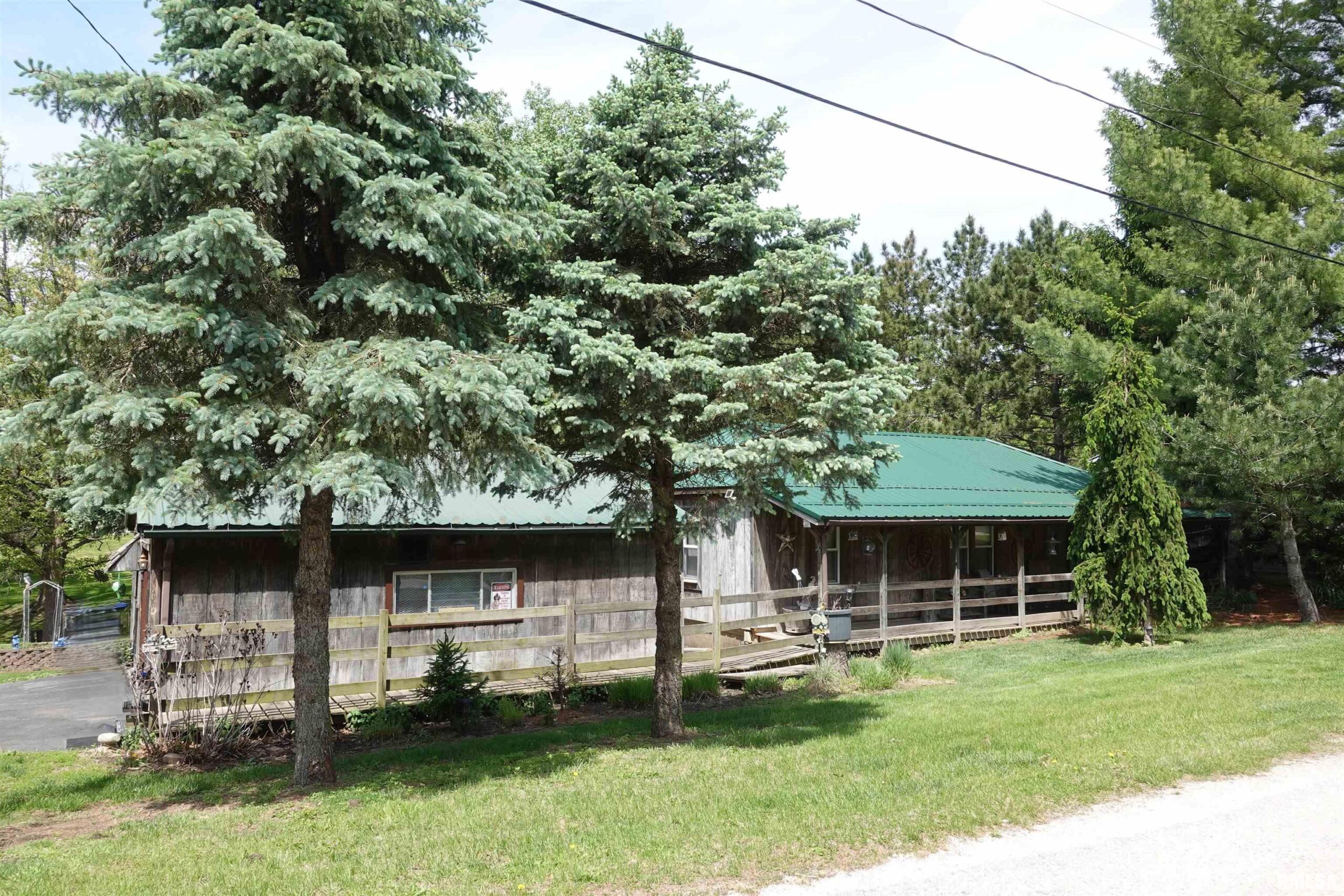 109 W 1ST Street East Galesburg IL