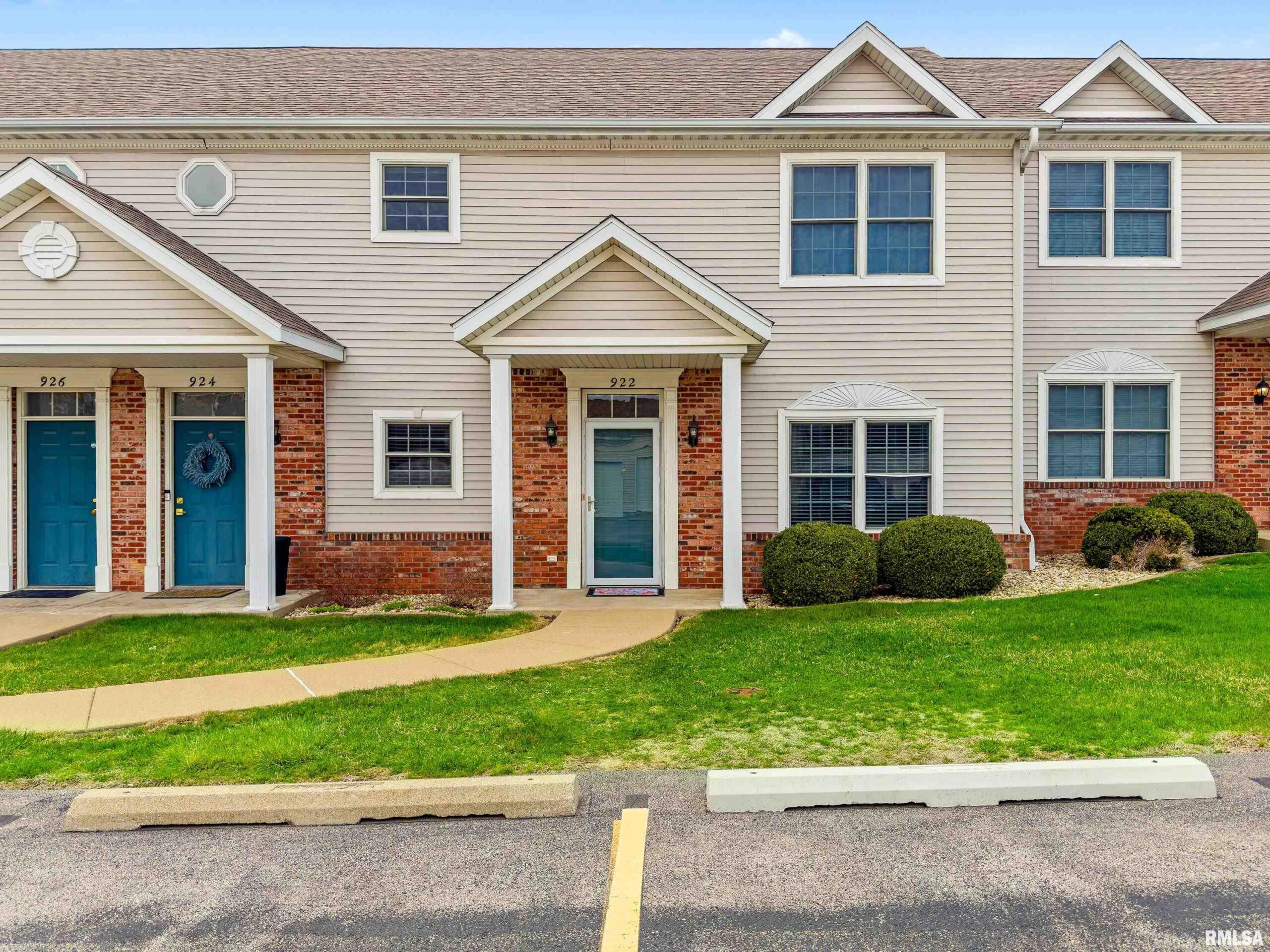 922 W TRAILCREEK Drive Peoria IL