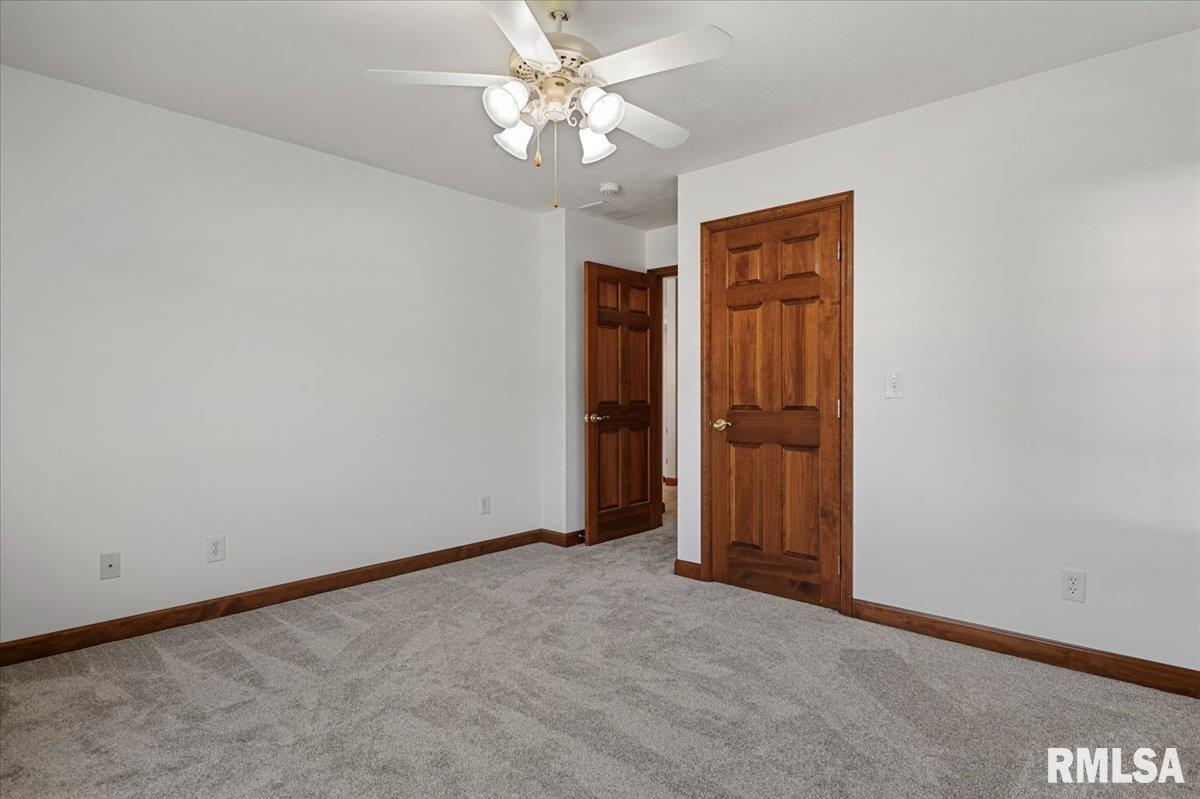 47 WOODLAND Trail Rochester IL