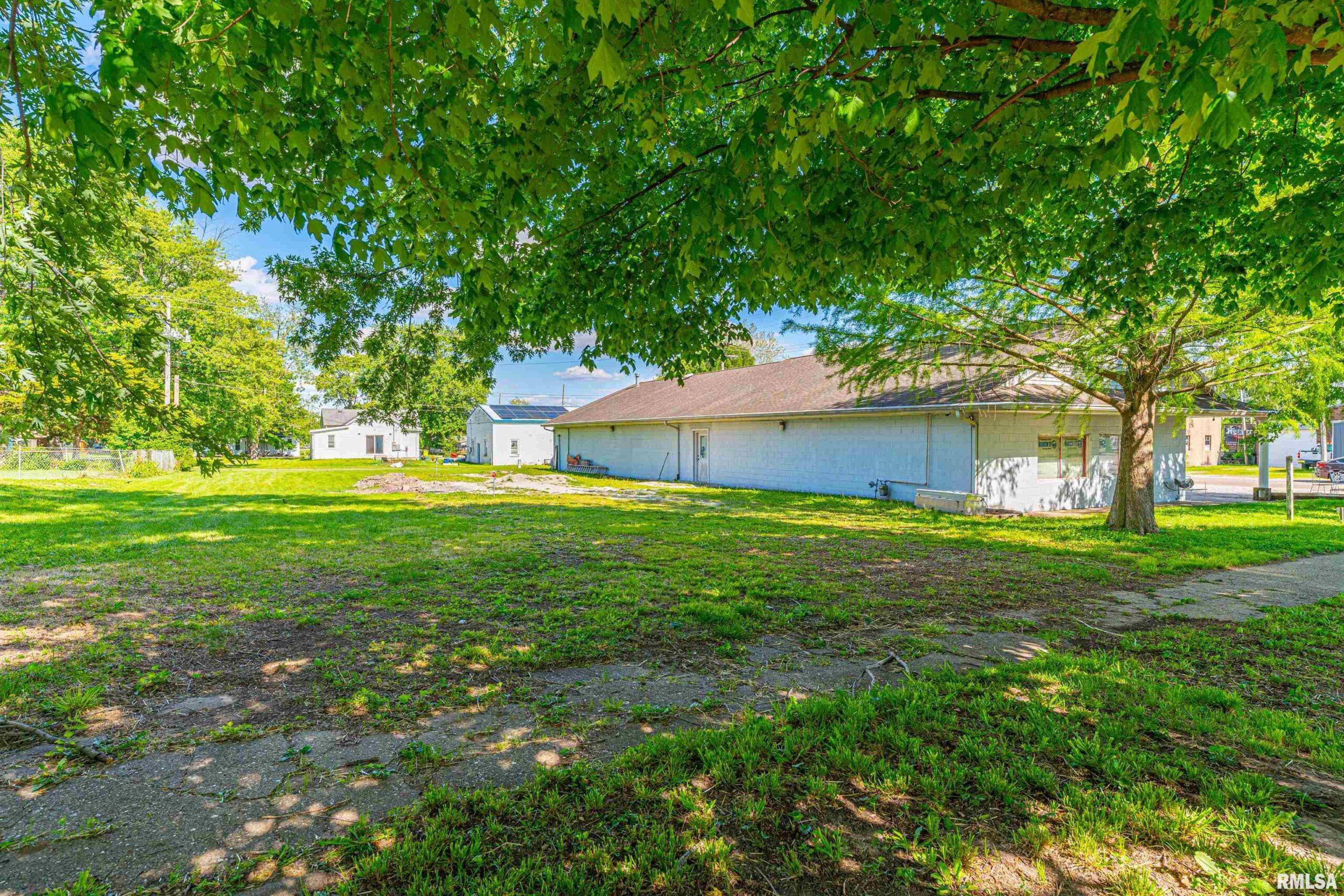 423 S WASHINGTON Street Mt Pulaski IL