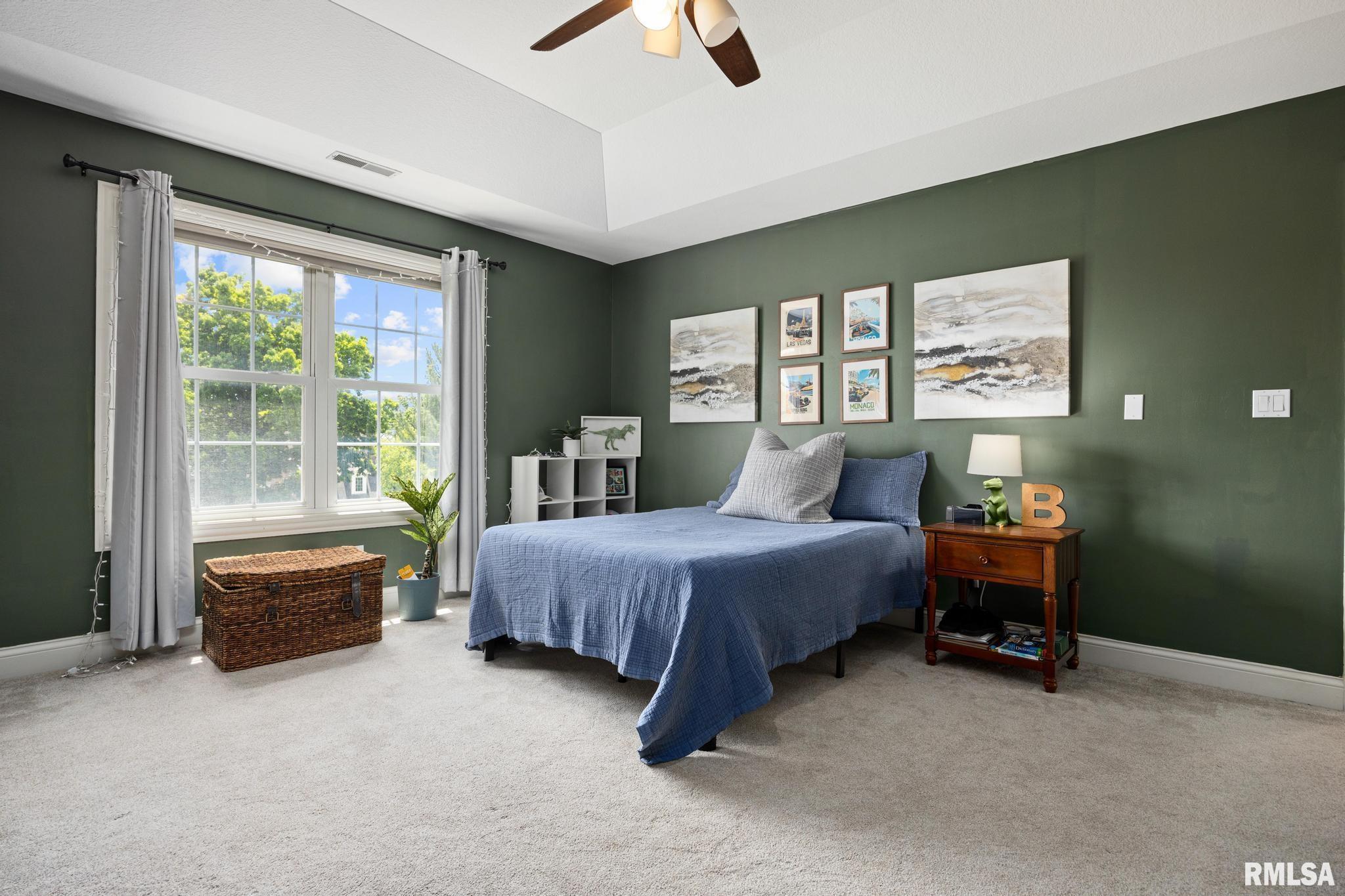 4902 N WEAVERRIDGE Boulevard Peoria IL