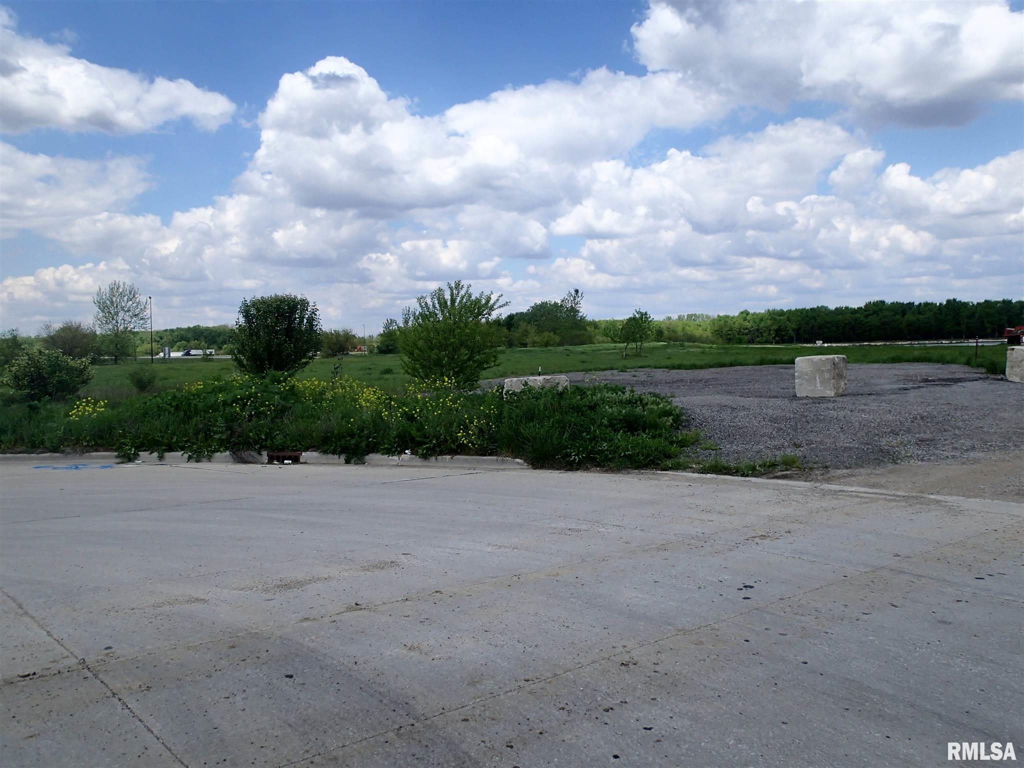 1023 Heitmann Drive Lincoln IL