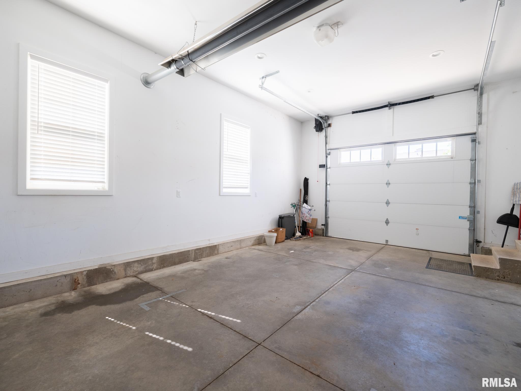 4805 COLUMBUS Avenue Peoria Heights IL