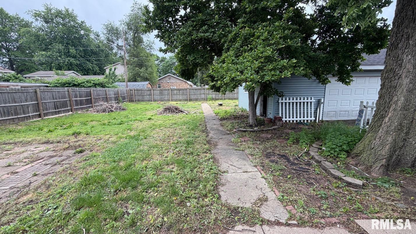 726 PARK Avenue Pekin IL