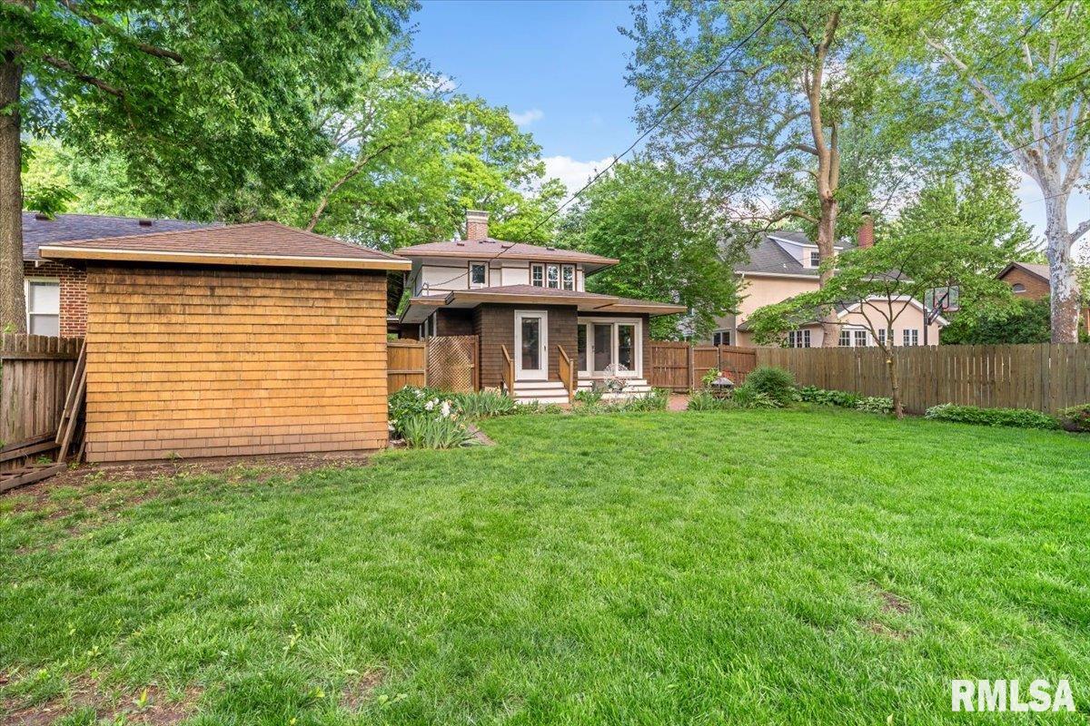 1533 S NOBLE Avenue Springfield IL