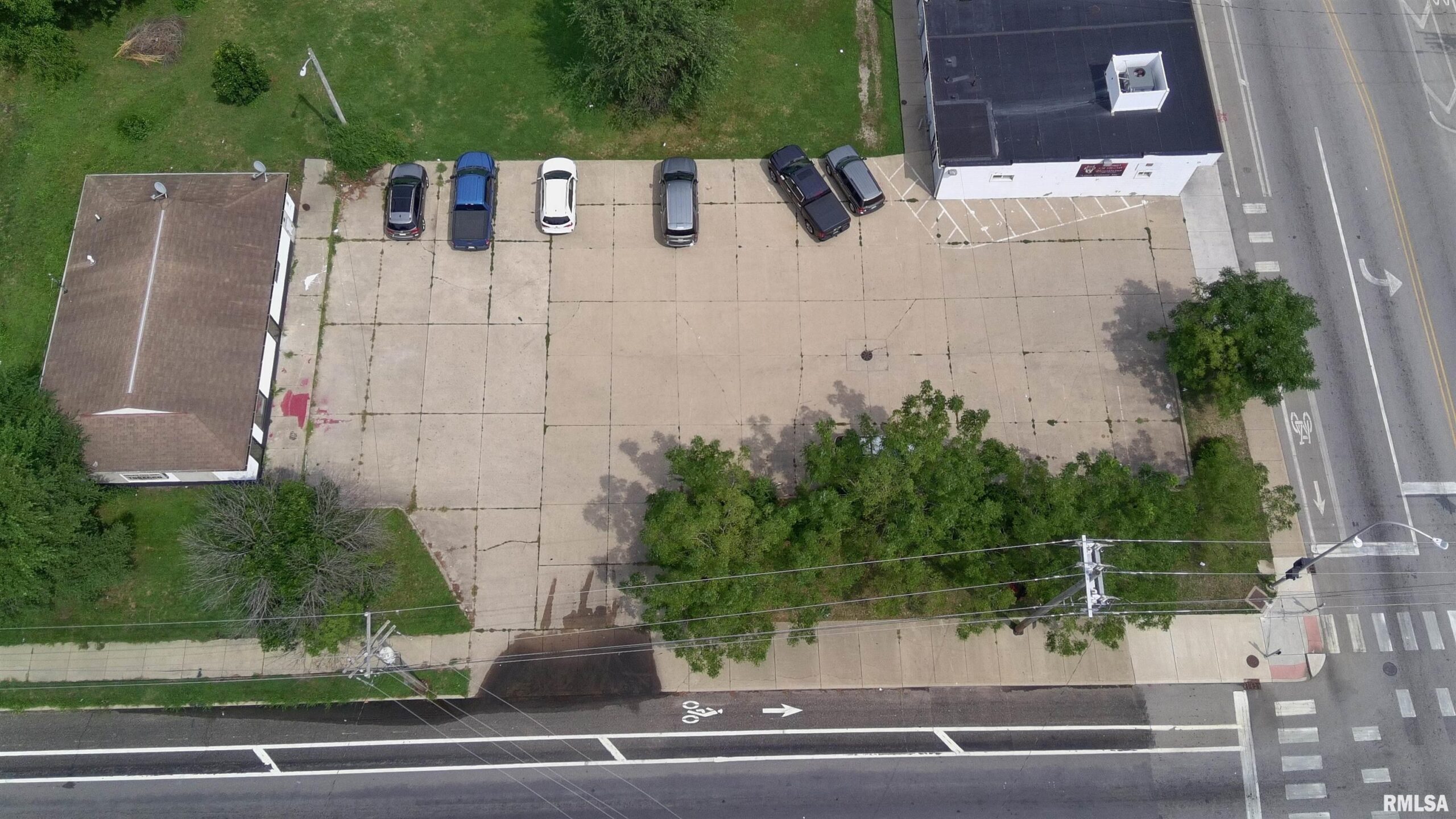 1911 LINCOLN Avenue Peoria IL
