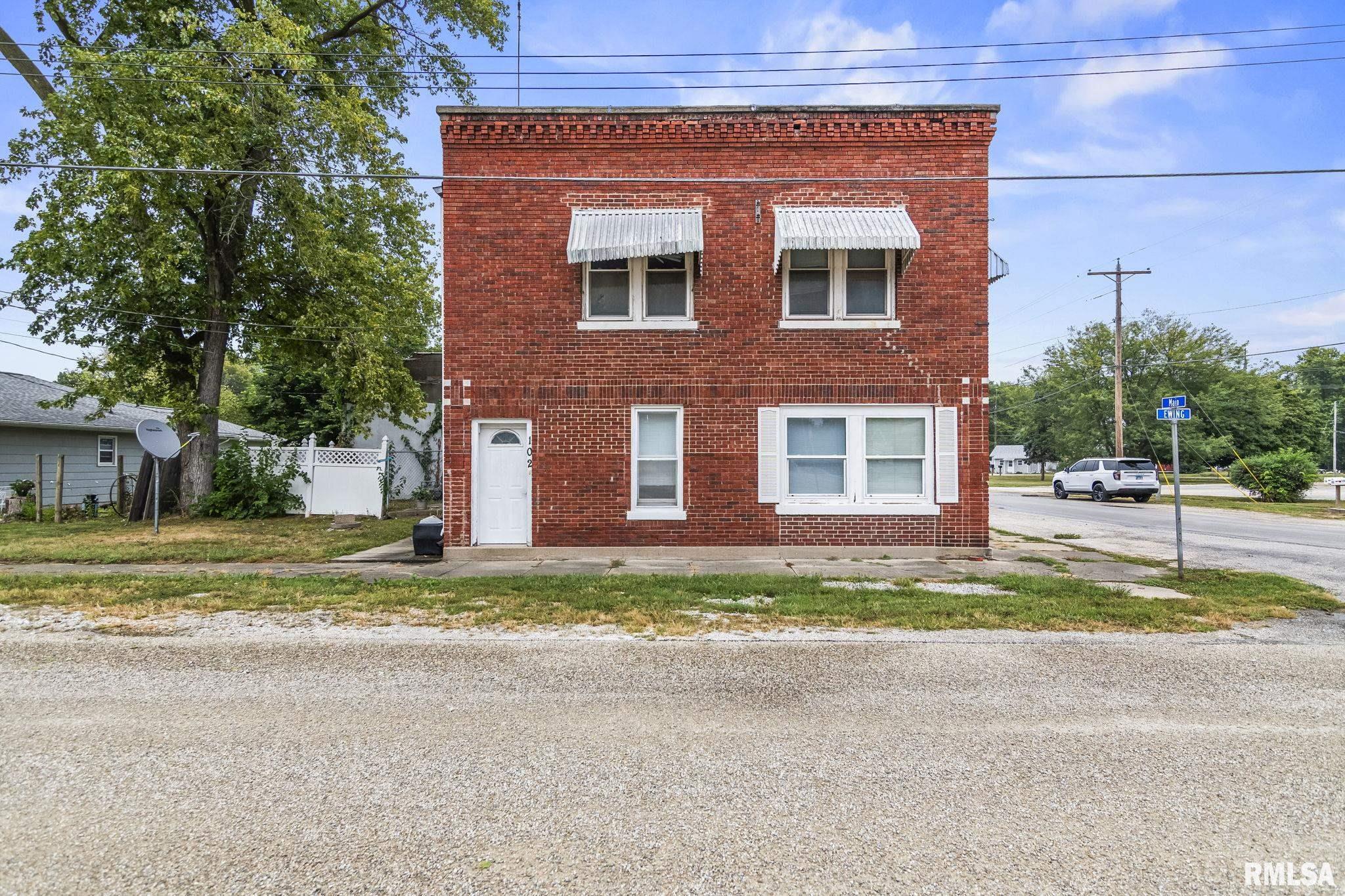 102 MAIN Street Tallula IL