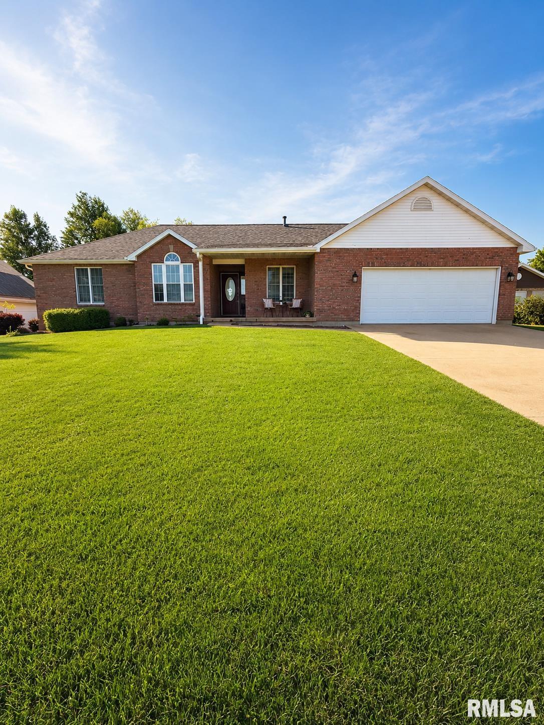 1403 BRECKENRIDGE Drive Quincy IL