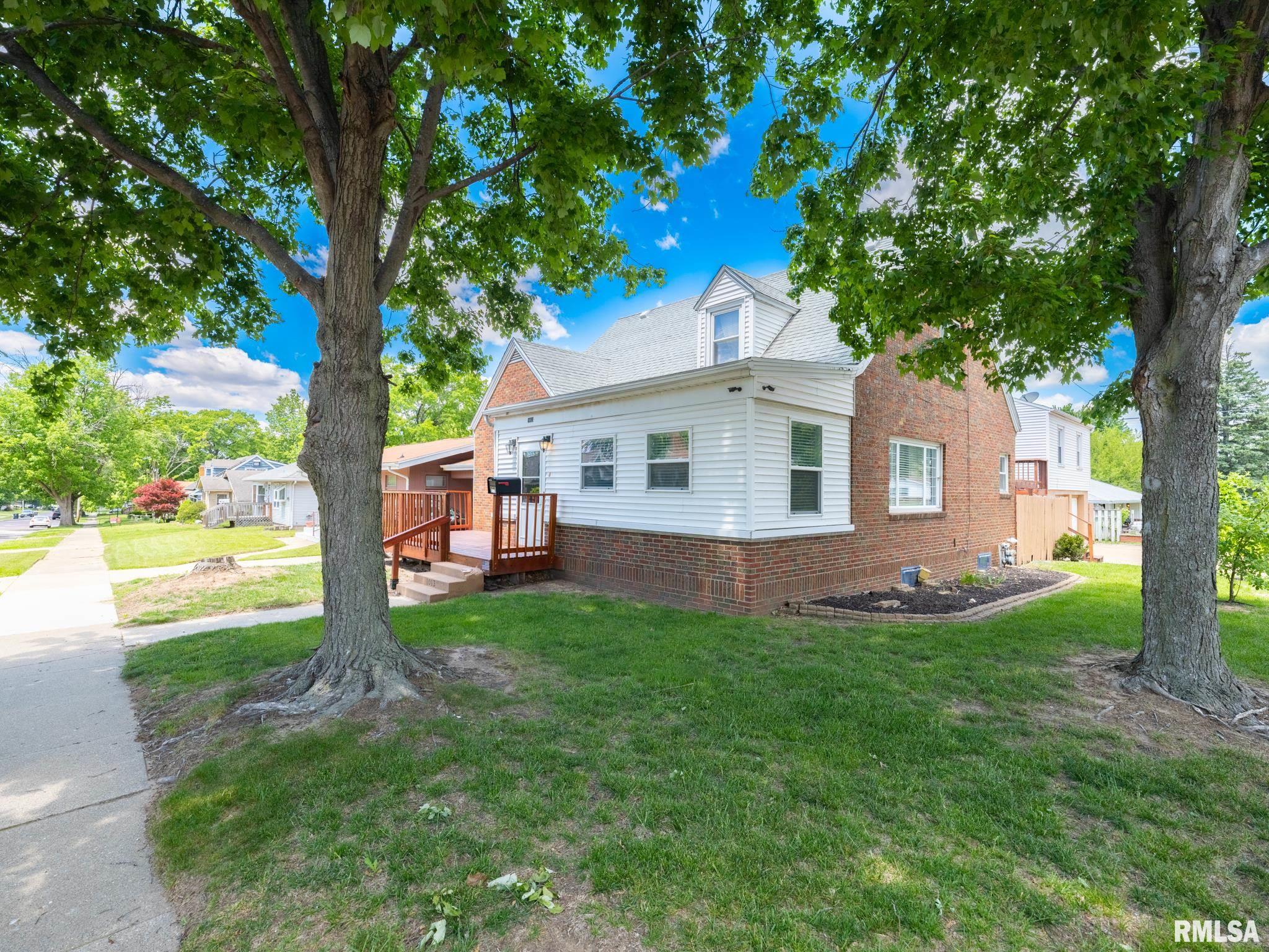 1013 ILLINOIS Street Pekin IL