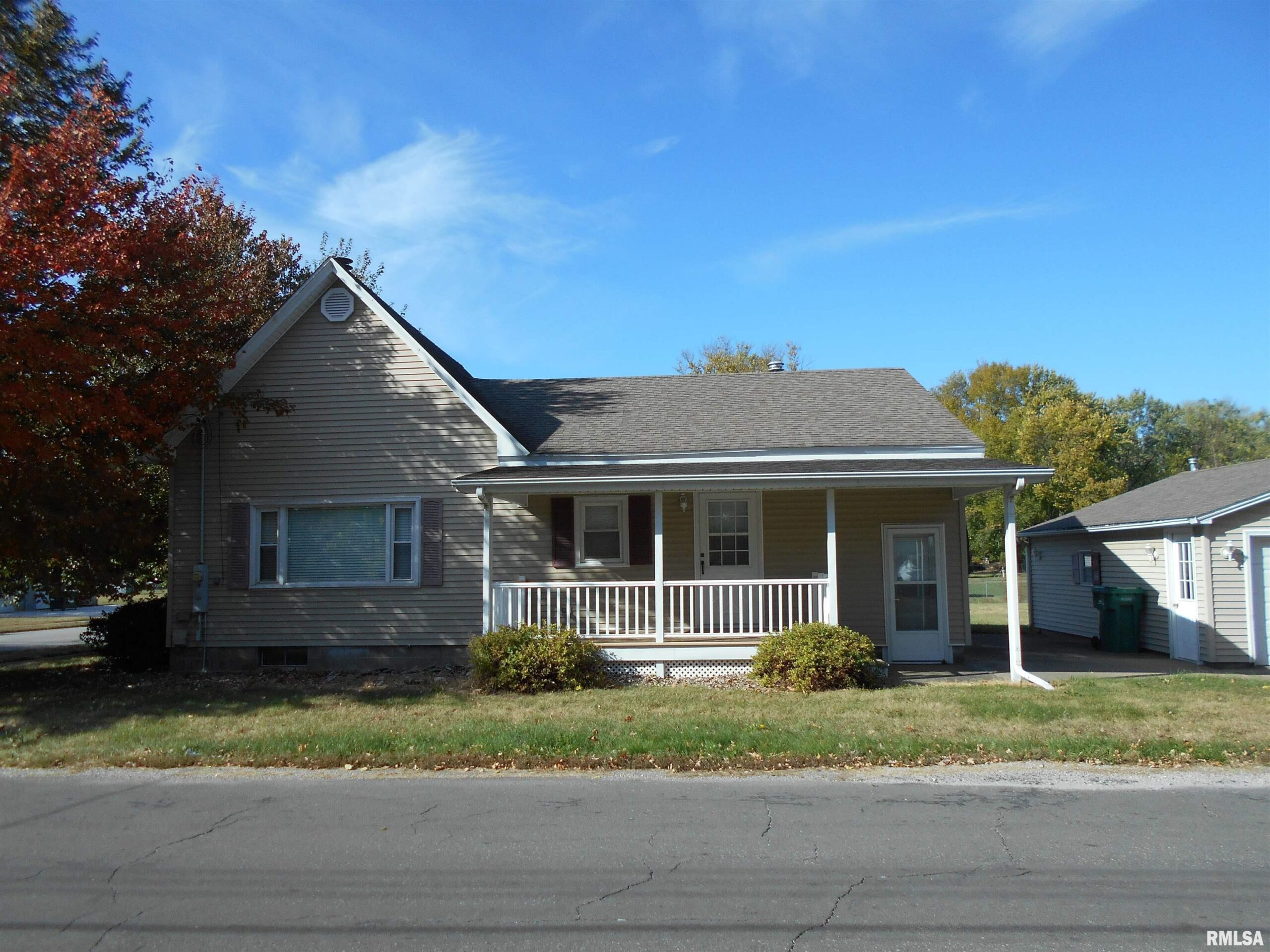 702 & 708 W Piper Street Macomb IL