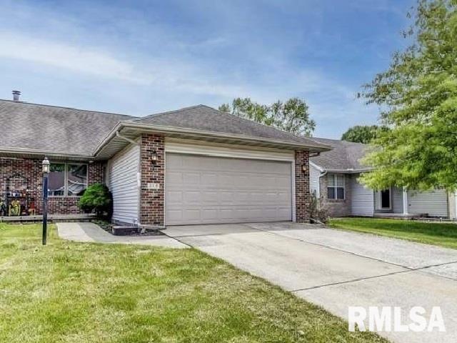 218 EAGLE RIDGE Drive Chatham IL