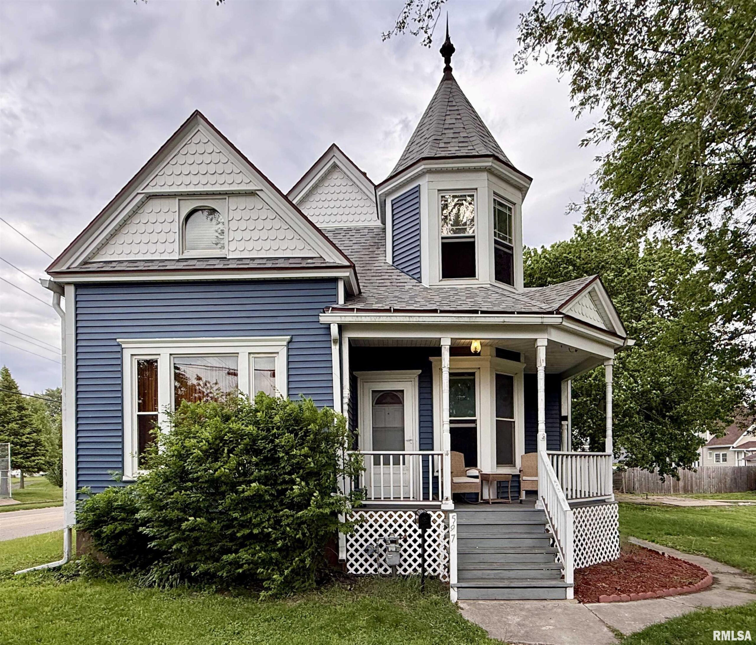 597 MAPLE Avenue Galesburg IL