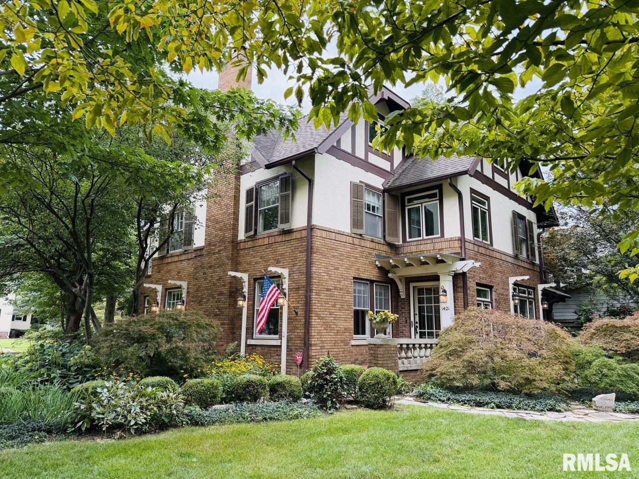 1421 S Wiggins Avenue Springfield IL