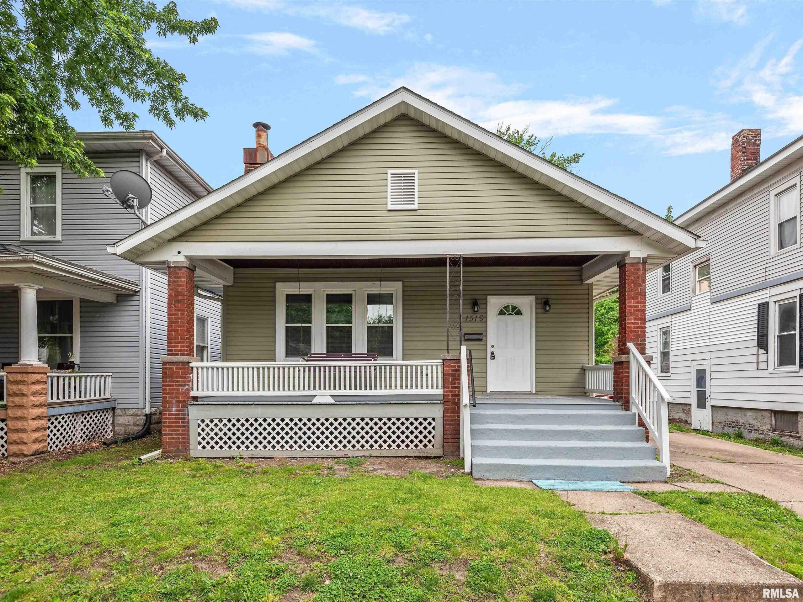 1519 SPRING Street Springfield IL