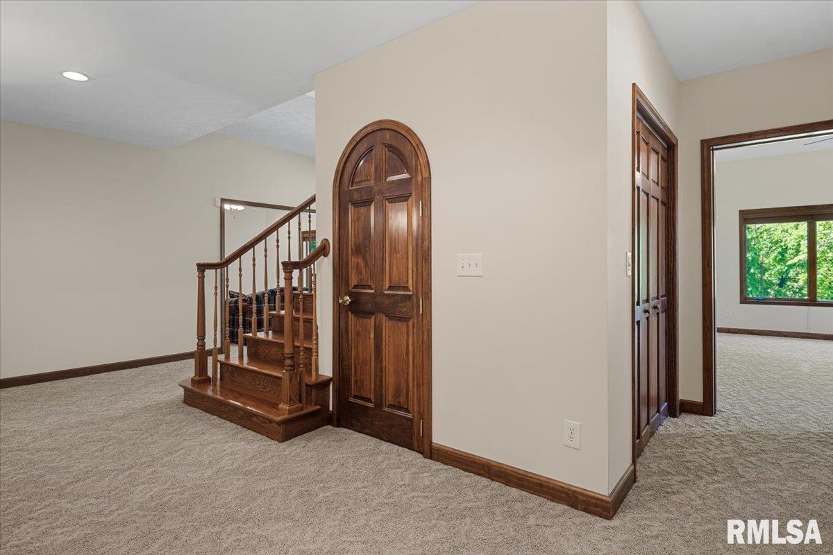 47 WOODLAND Trail Rochester IL