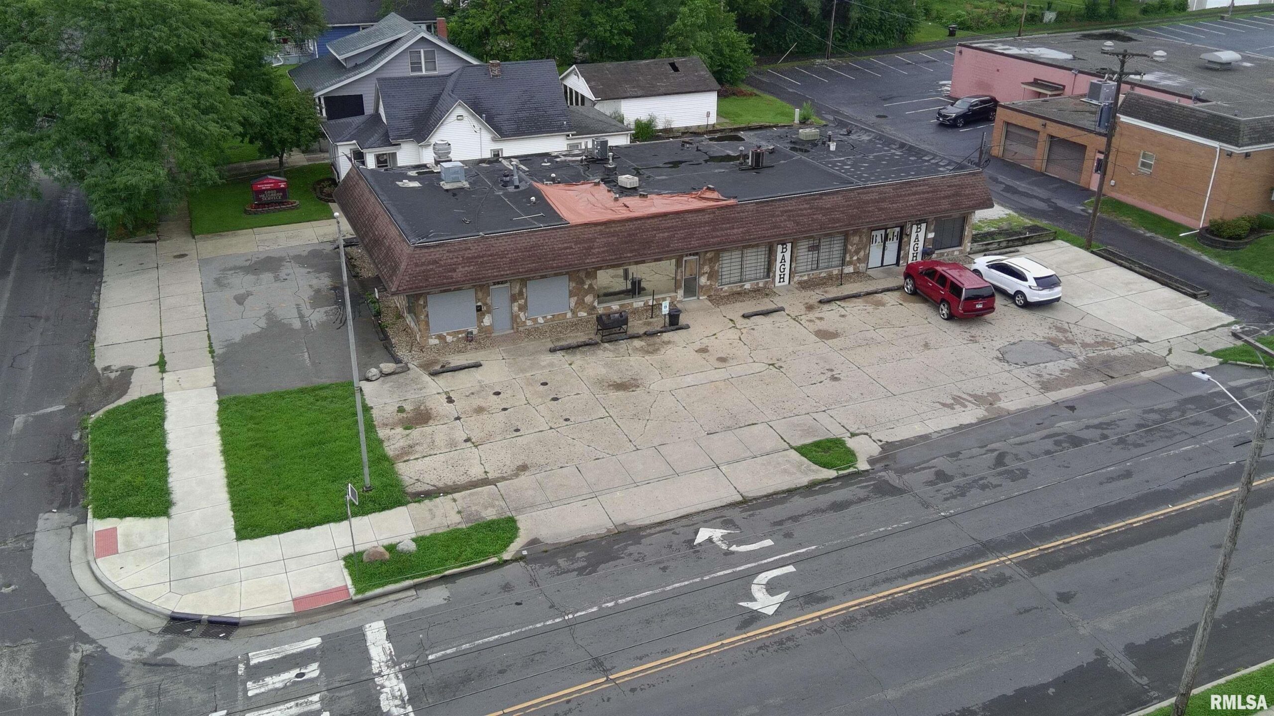 2422 N NORTH Street Peoria IL