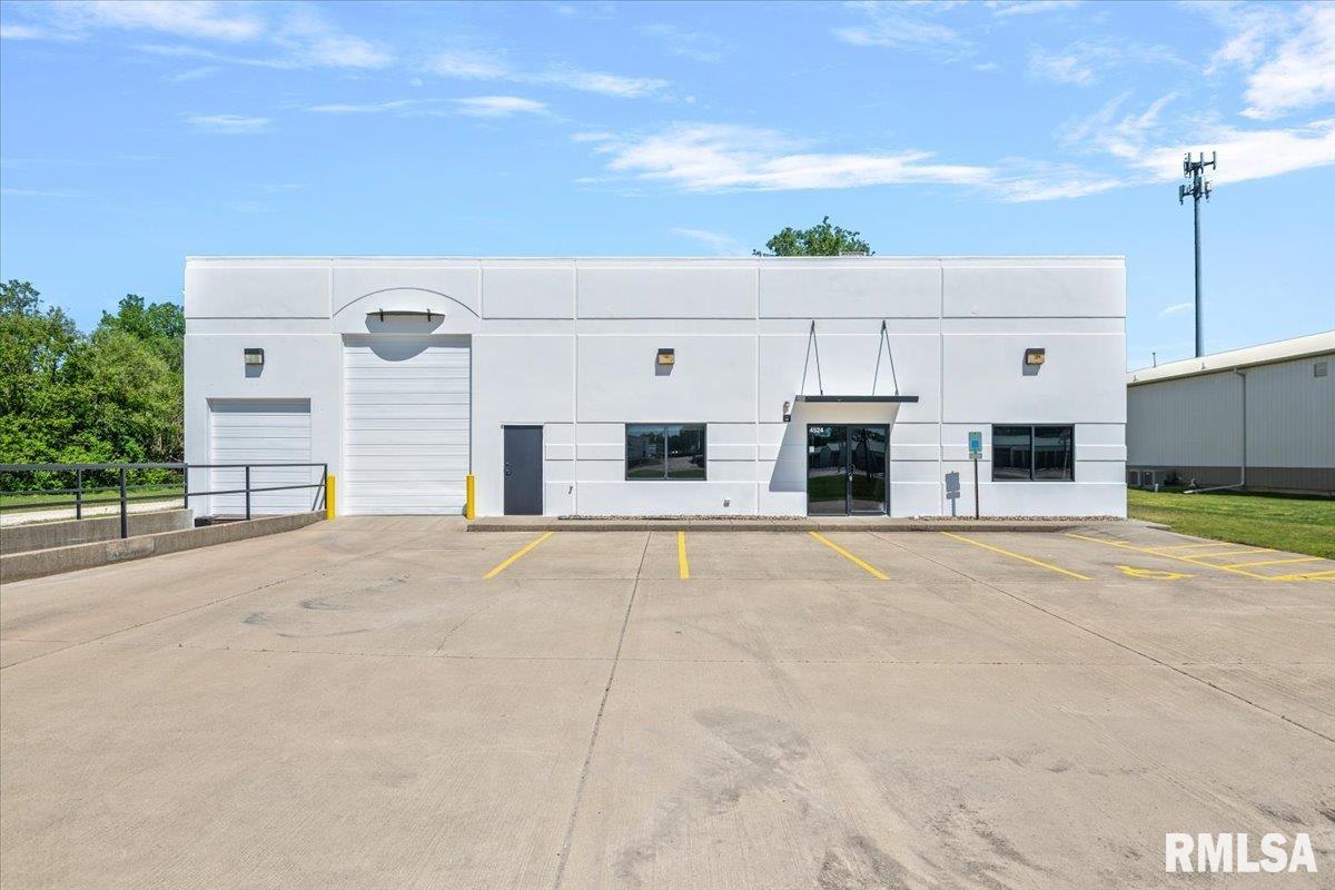 4524 INDUSTRIAL Avenue Springfield IL