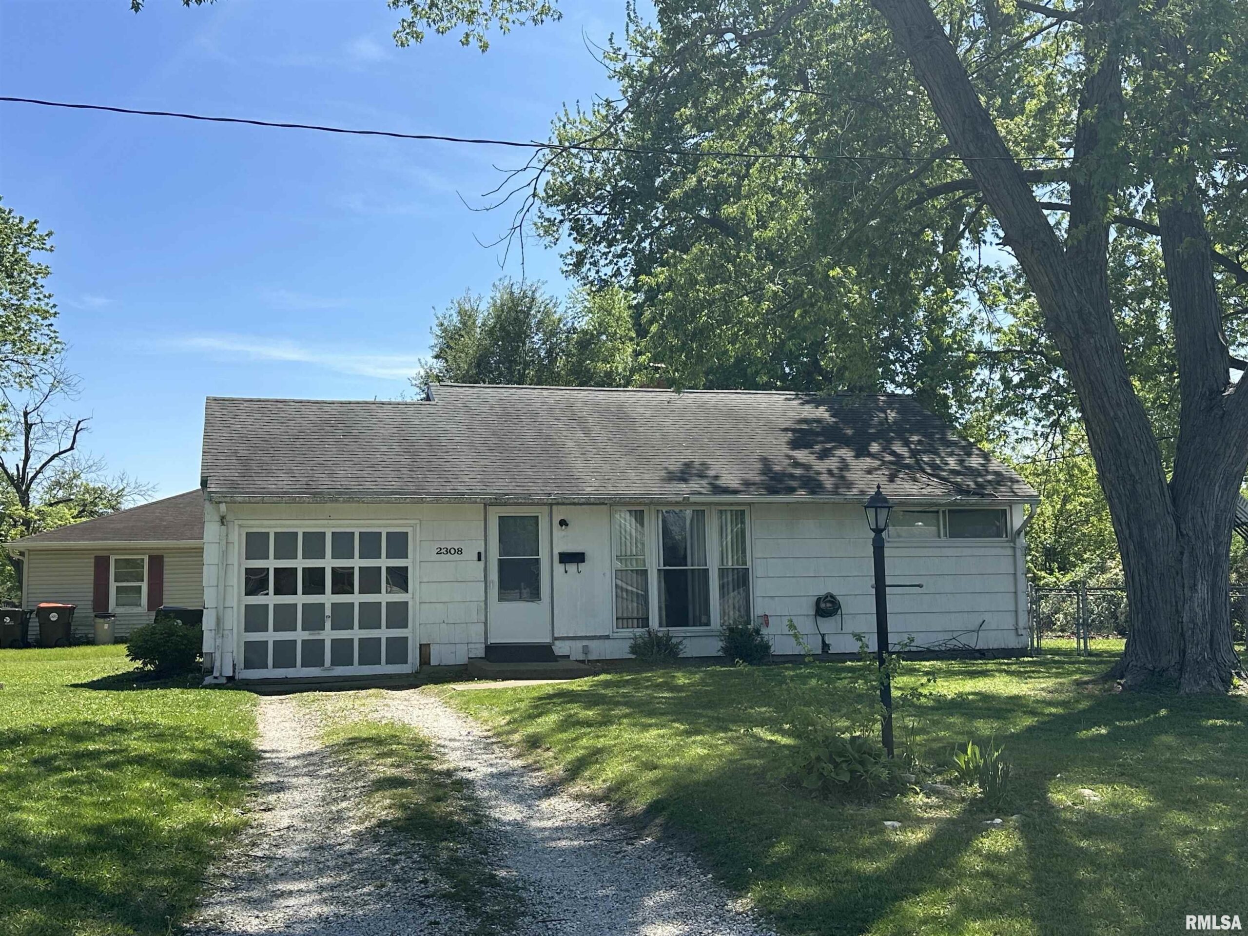 2308 W OVERBROOK Drive Peoria IL